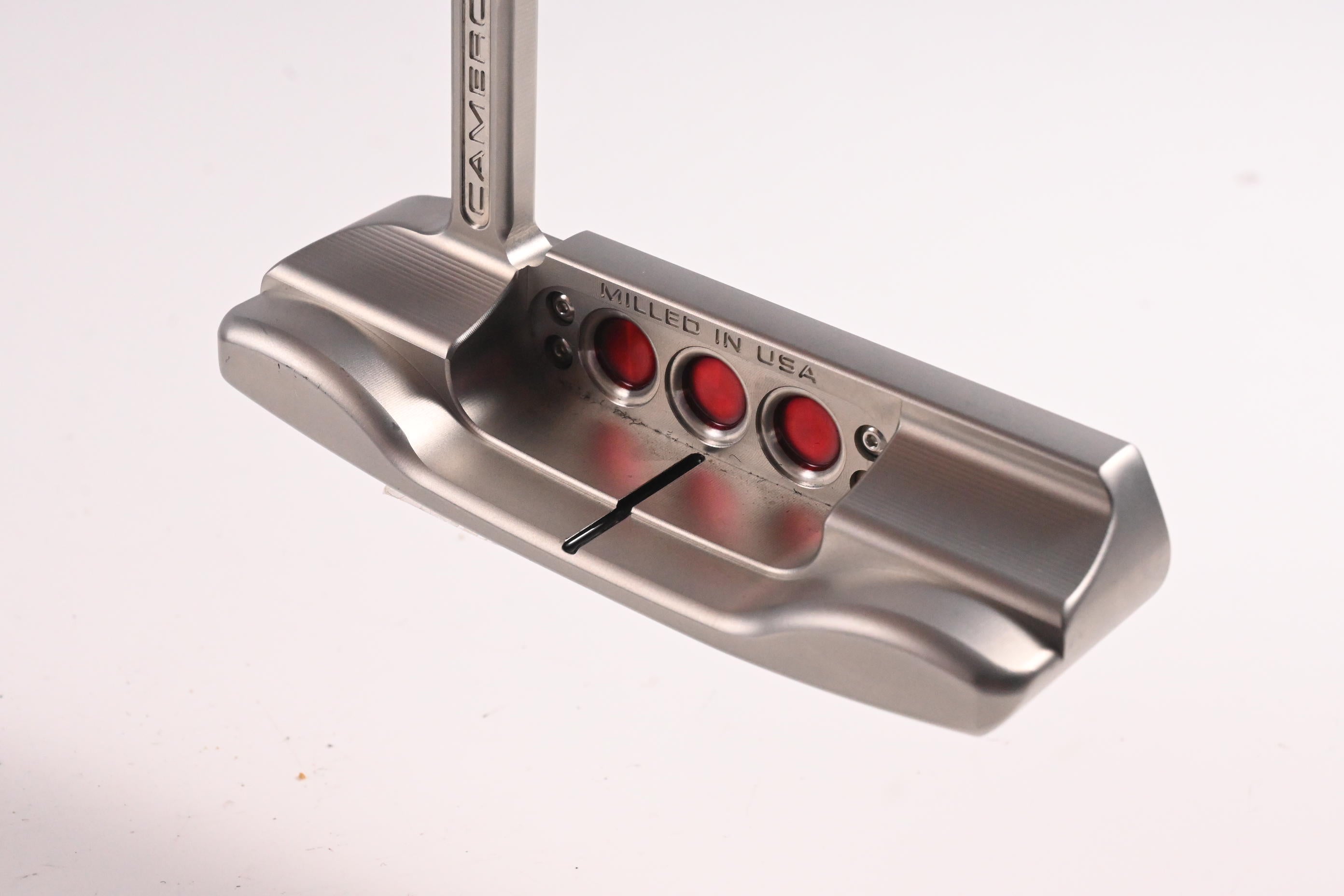 Scotty Cameron 2025 Studio Style Newport + Putter / 34 Inch