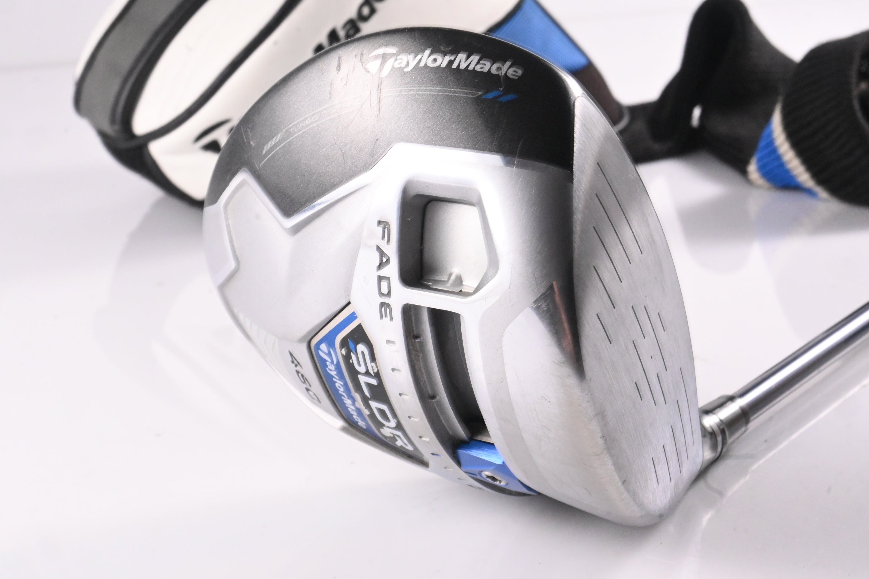 Taylormade SLDR 460 Driver / 10.5 Degree / Regular Flex Fujikura Ventus Blue 5