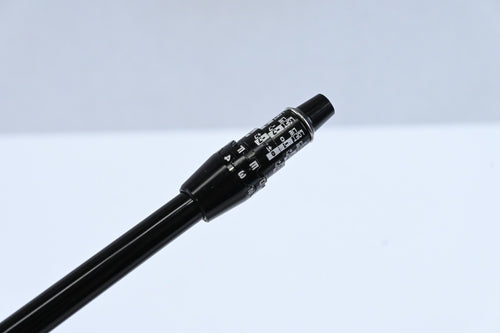 LA Golf Gold Series 4 Driver Shaft / Stiff Flex / Cobra 3rd Gen