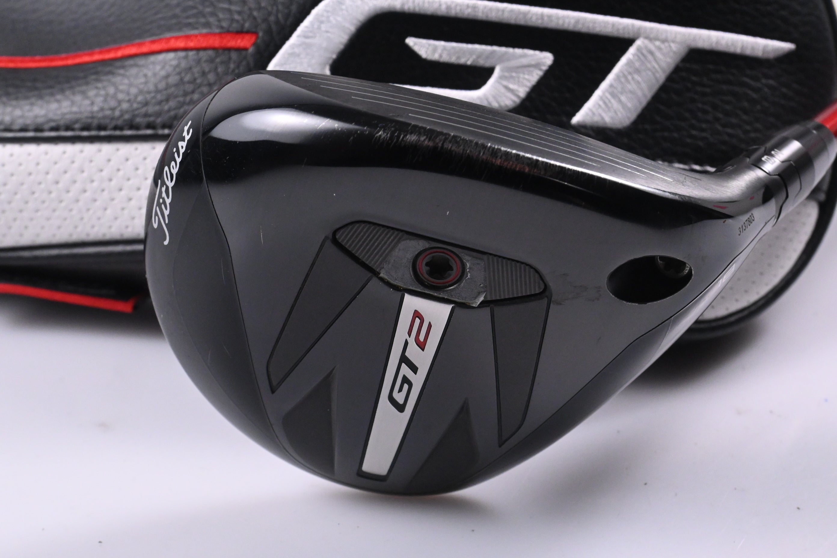 Titleist GT2 #5 Wood / 18 Degree / Regular Flex Project X Denali Red 60 Shaft
