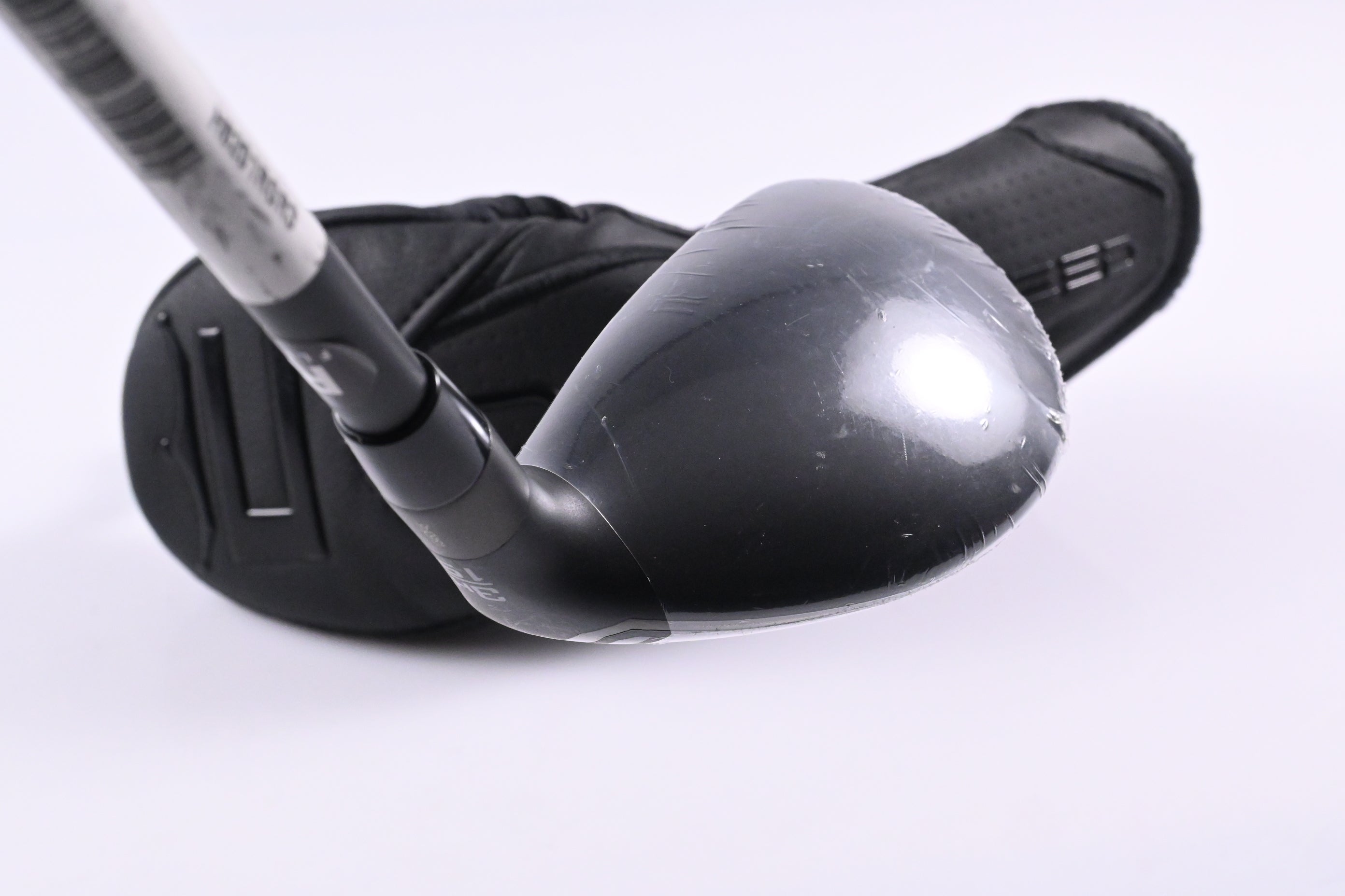 Cobra Darkspeed #3 Hybrid / 19 Degree / Regular Flex KBS PGI 75 Shaft