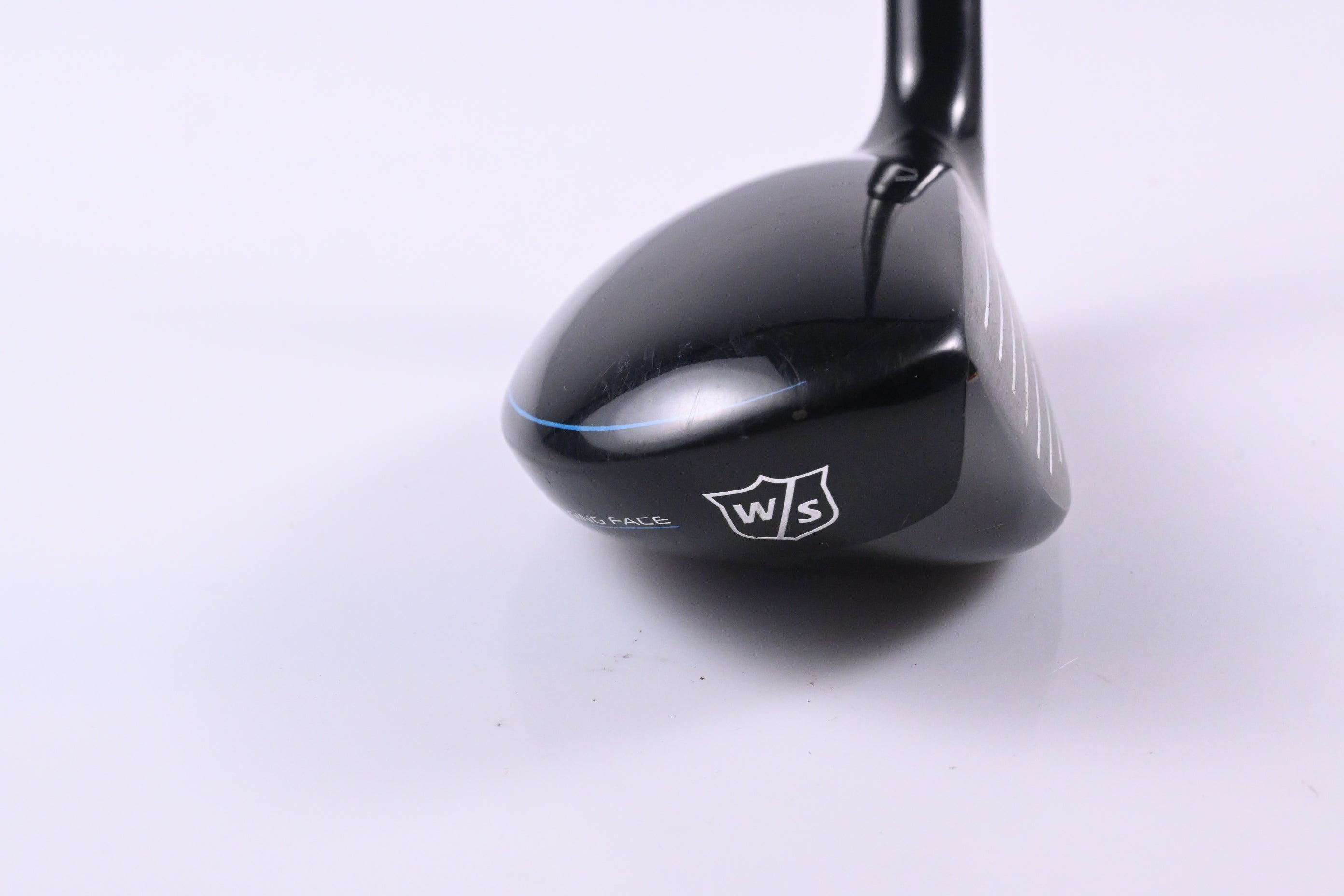 Wilson Staff D7 #4 Hybrid / 22 Degree / Regular Flex Recoil 460 Shaft