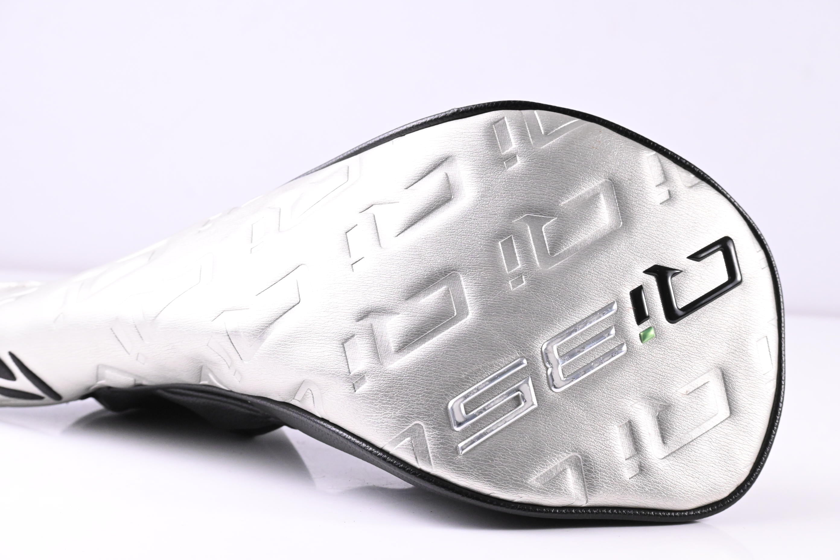 Taylormade Qi35 Driver / 10.5 Degree / Stiff Flex Fujikura Ventus Blue '25 5