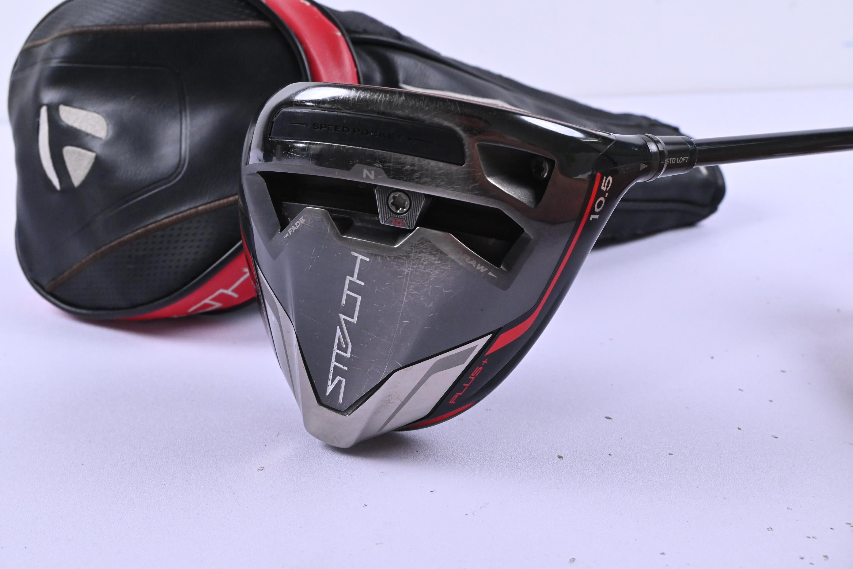 Taylormade Stealth Plus Driver / 10.5 Degree / Regular Flex Tensei AV Raw Blue