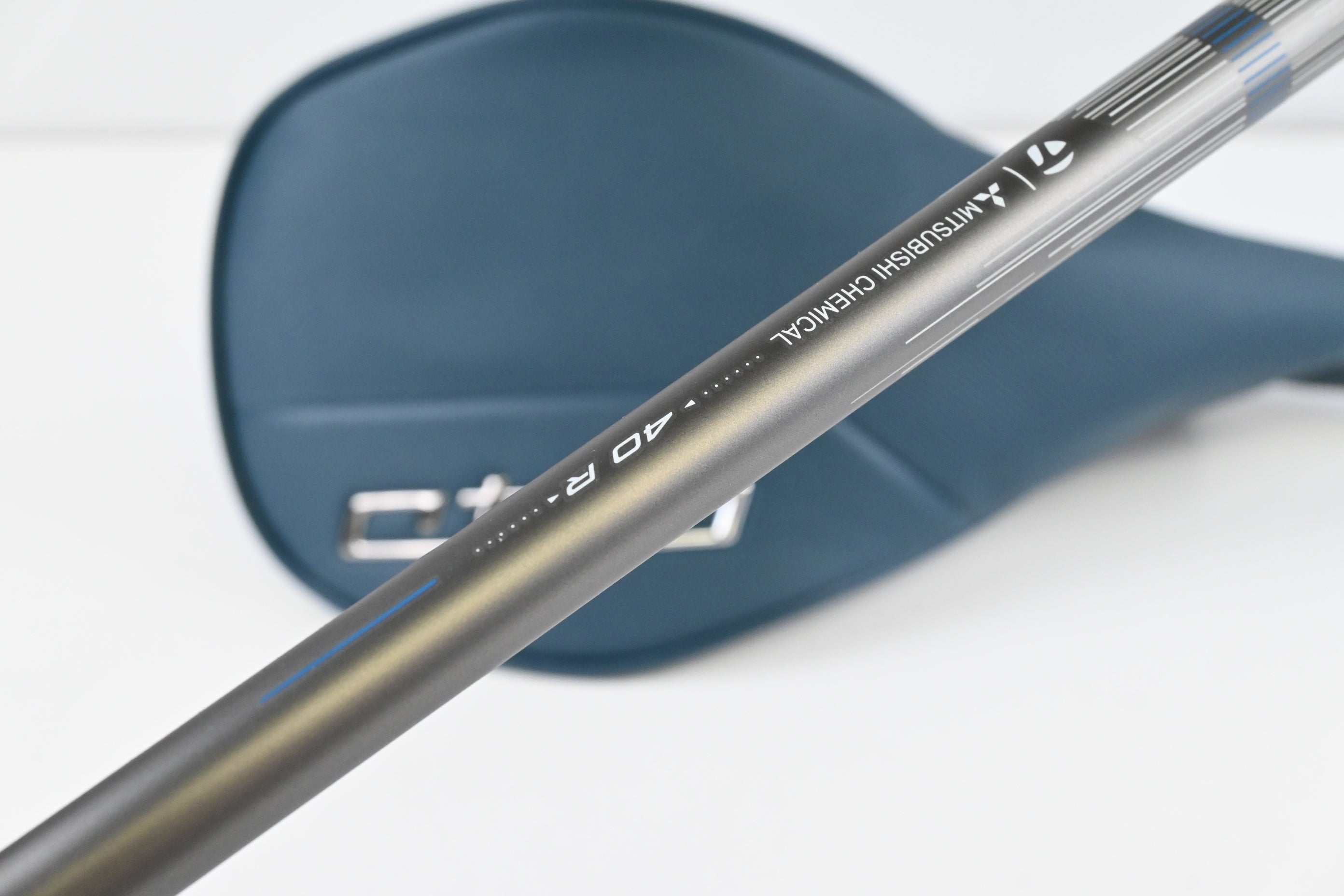 Taylormade Qi4D Max Lite Driver / 10.5 Degree / Regular Flex Reax Blue 40 Shaft