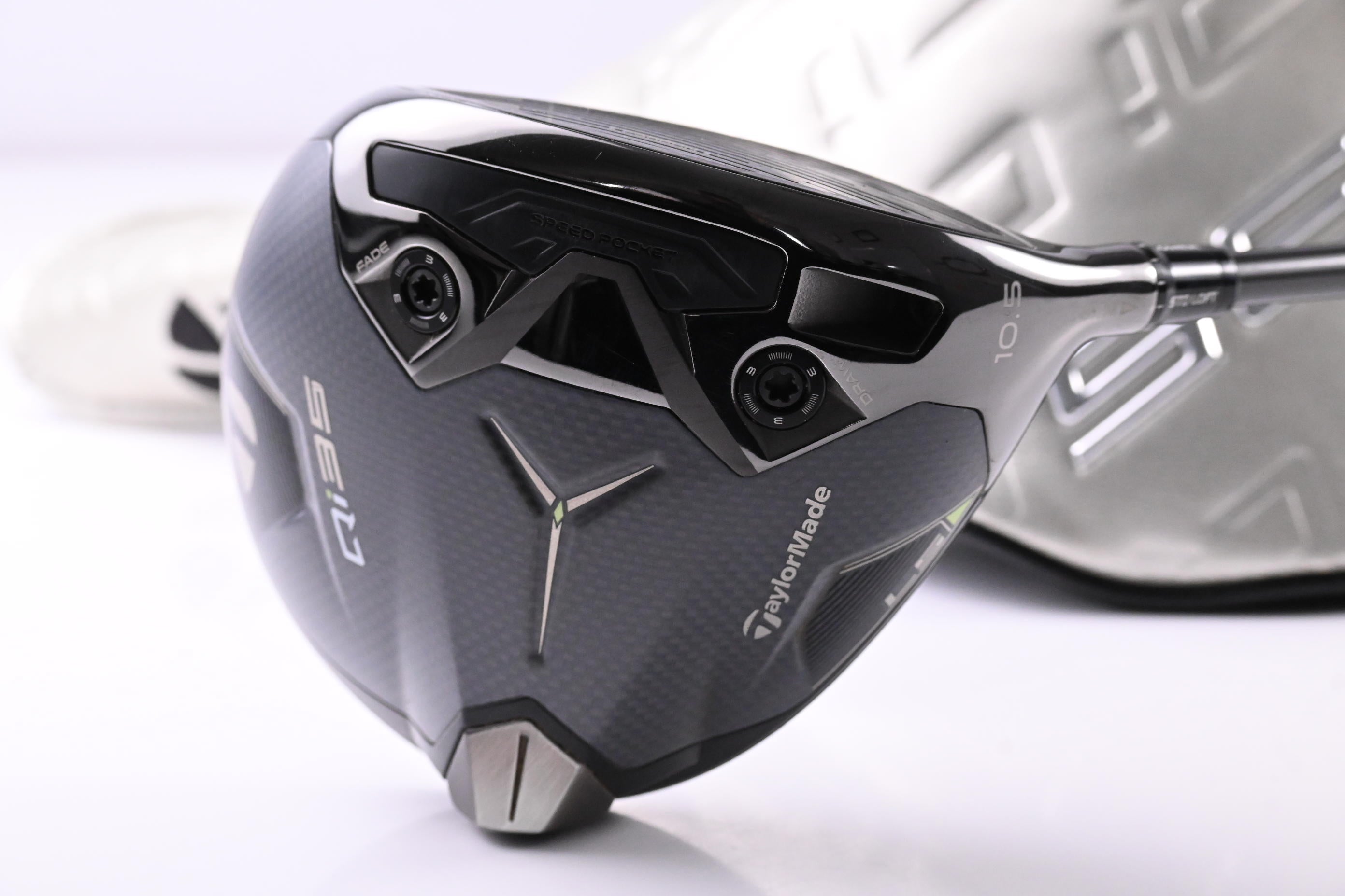 Taylormade Qi35 LS Driver / 10.5 Degree / Stiff Flex EvenFlow Riptide 70 Shaft