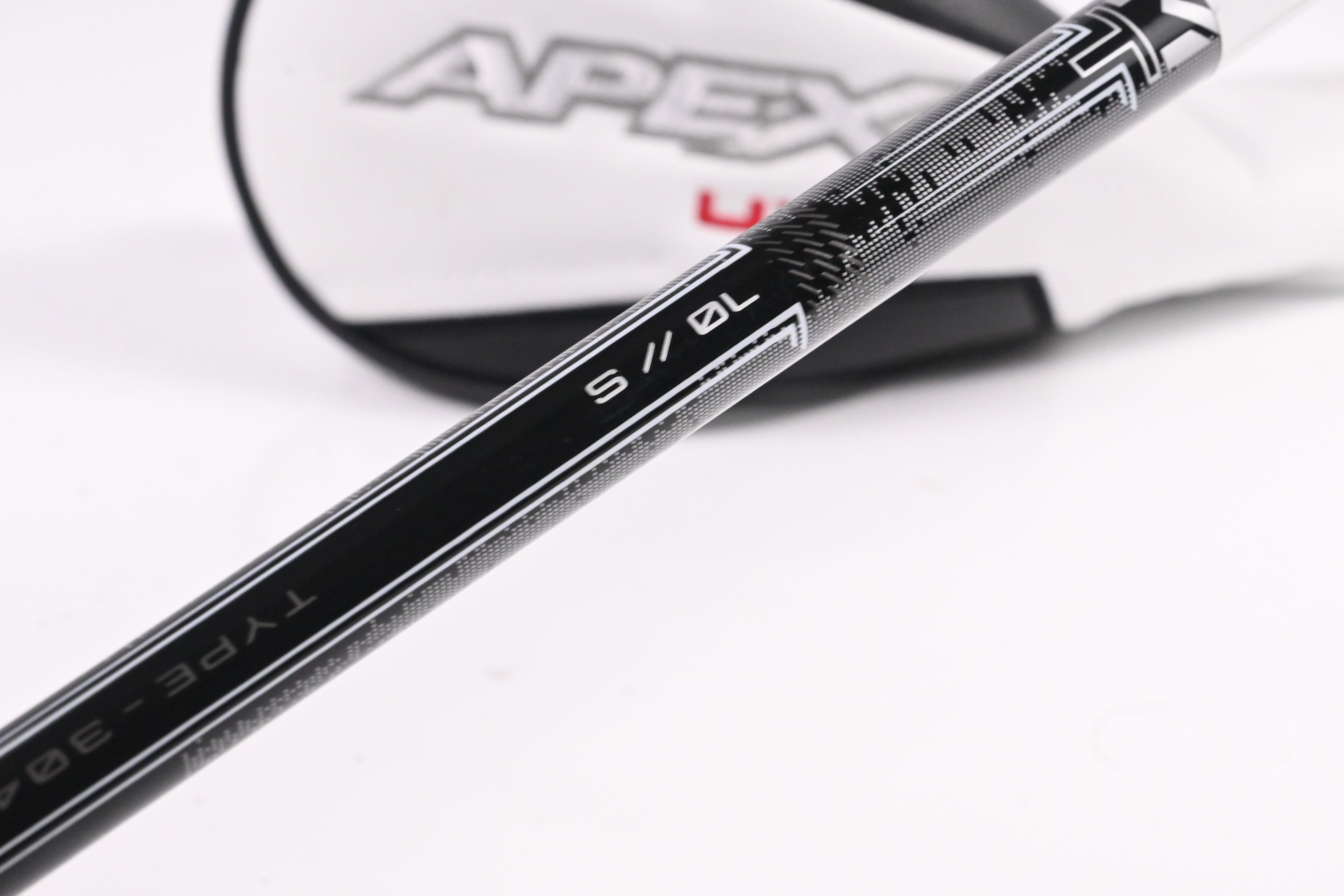 Callaway Apex UW 24 #2 Hybrid / 17 Degree / Stiff Flex MMT 70 Shaft