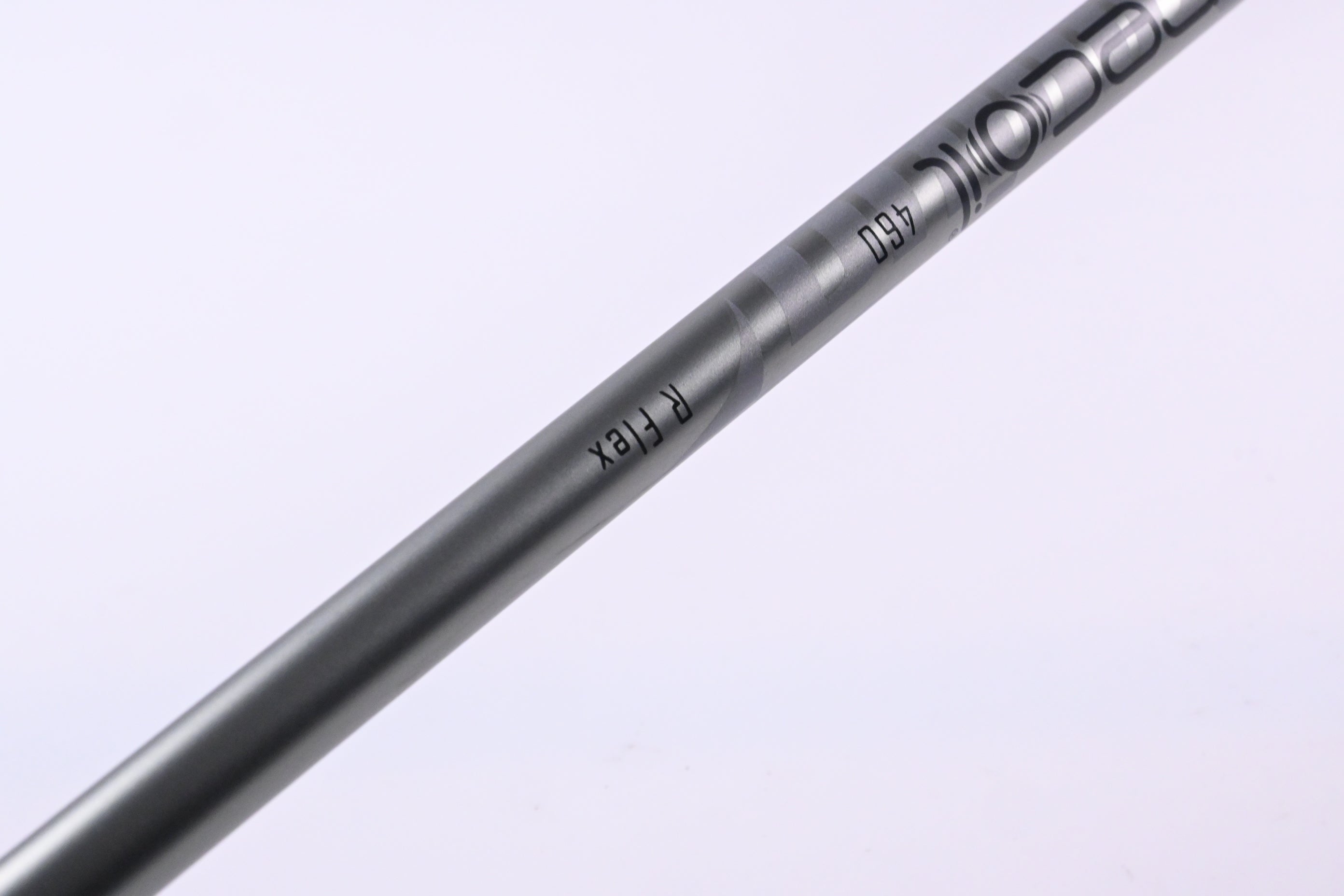 Wilson Staff D7 #4 Hybrid / 22 Degree / Regular Flex Recoil 460 Shaft