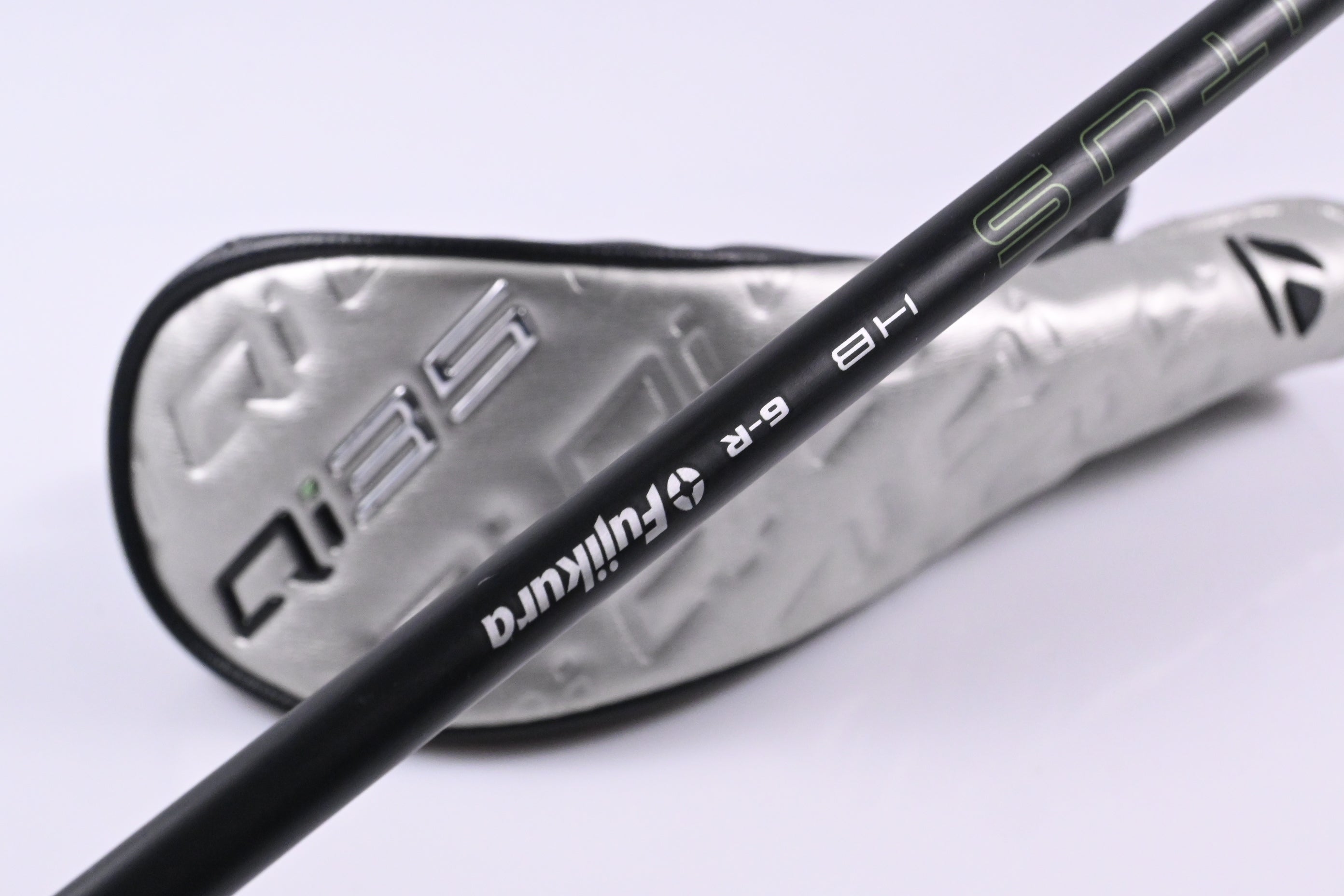 Taylormade Qi35 #4 Hybrid / 22 Degree / Regular Flex Fujikura Ventus Blue 6