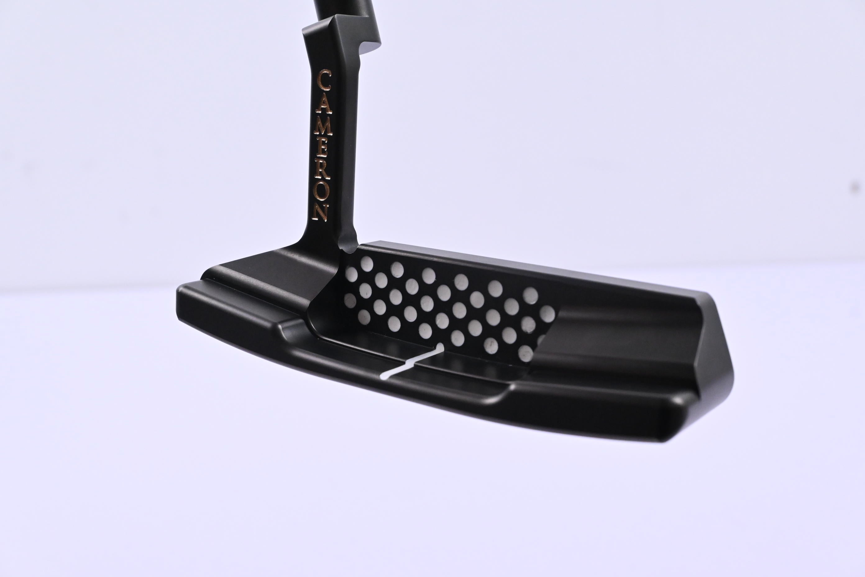 Scotty Cameron Teryllium T22 Newport II Putter / 34 Inch