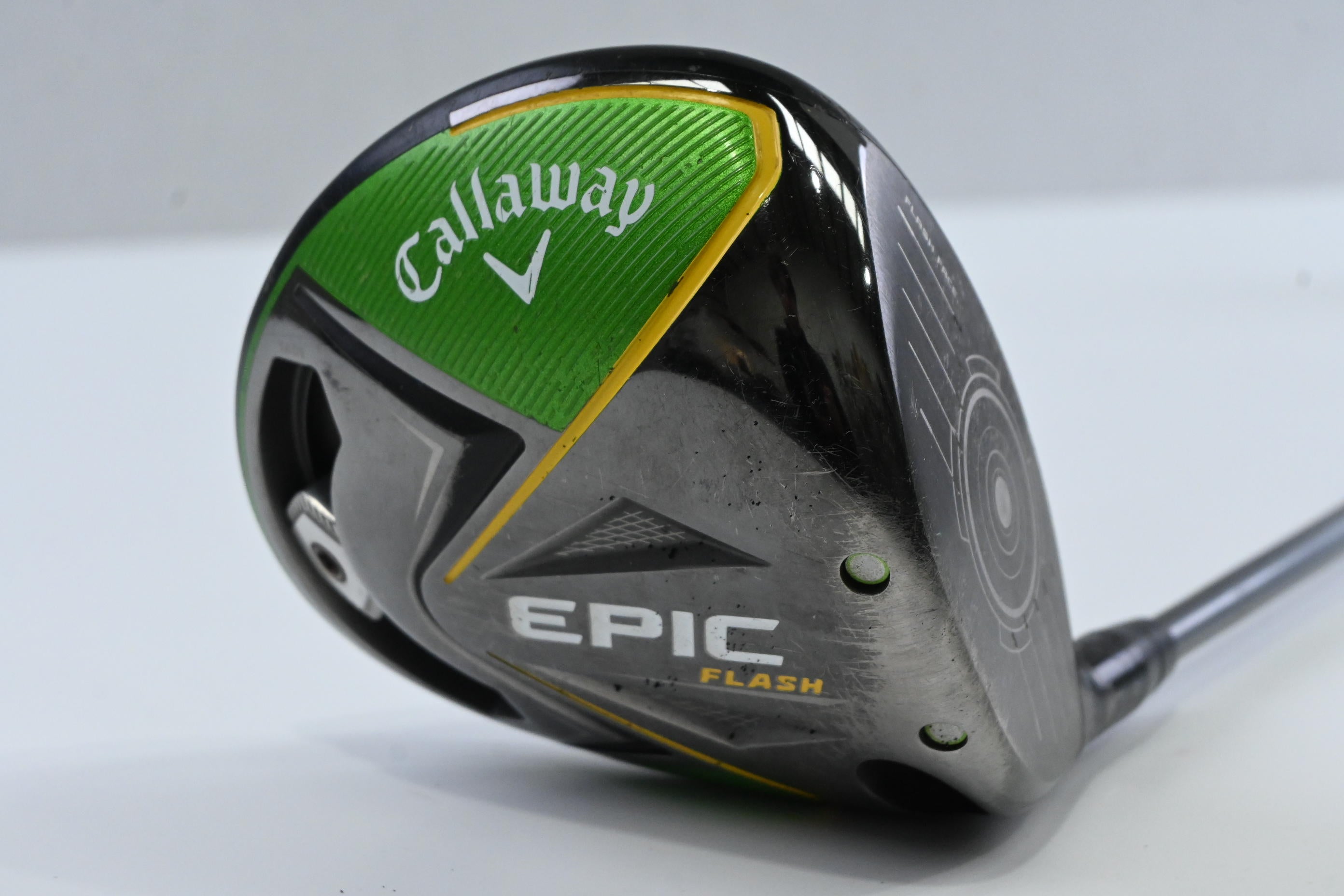 Callaway Epic Flash Driver / 10.5 Degree / Regular Flex HZRDUS T800 65