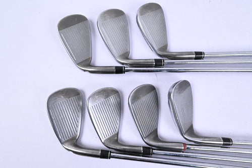 Taylormade Speedblade Irons / 4-PW / Regular Flex Speed Blade 85 Shafts