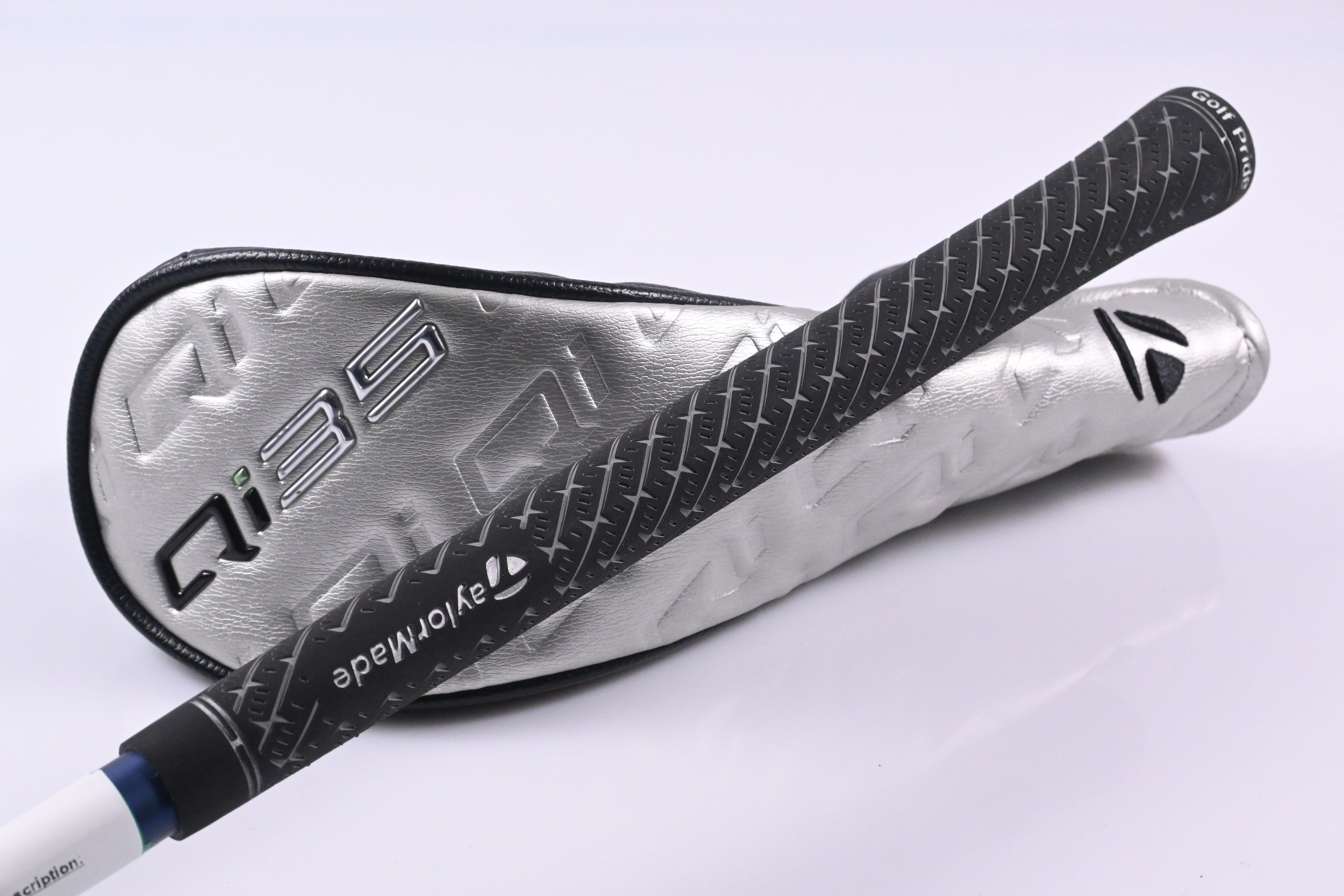 Taylormade Qi35 #4 Hybrid / 22 Degree / Regular Flex Fujikura Ventus Blue 6