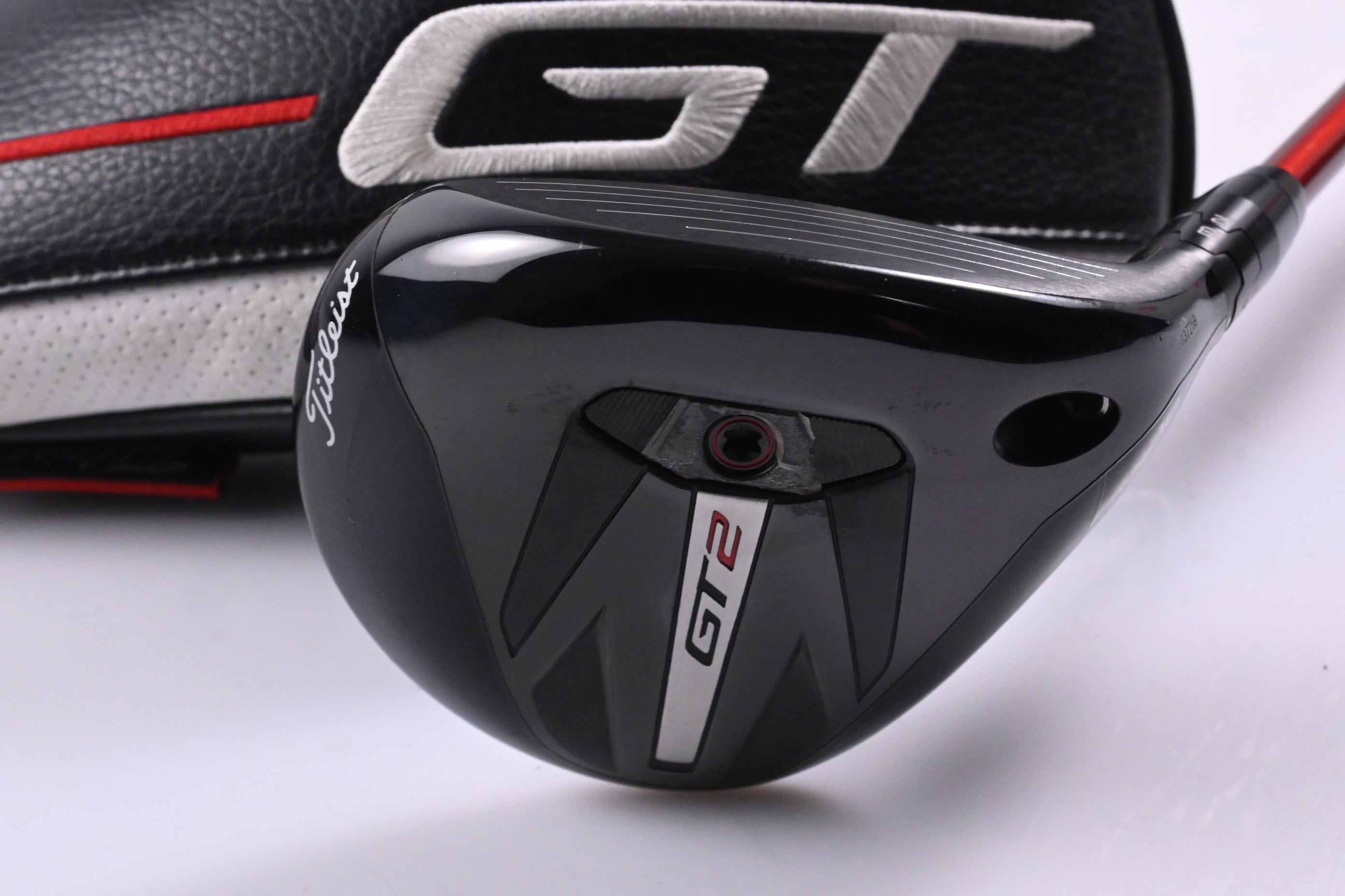 Titleist GT2 #5 Wood / 18 Degree / Regular Flex Project X Denali Red 60 Shaft