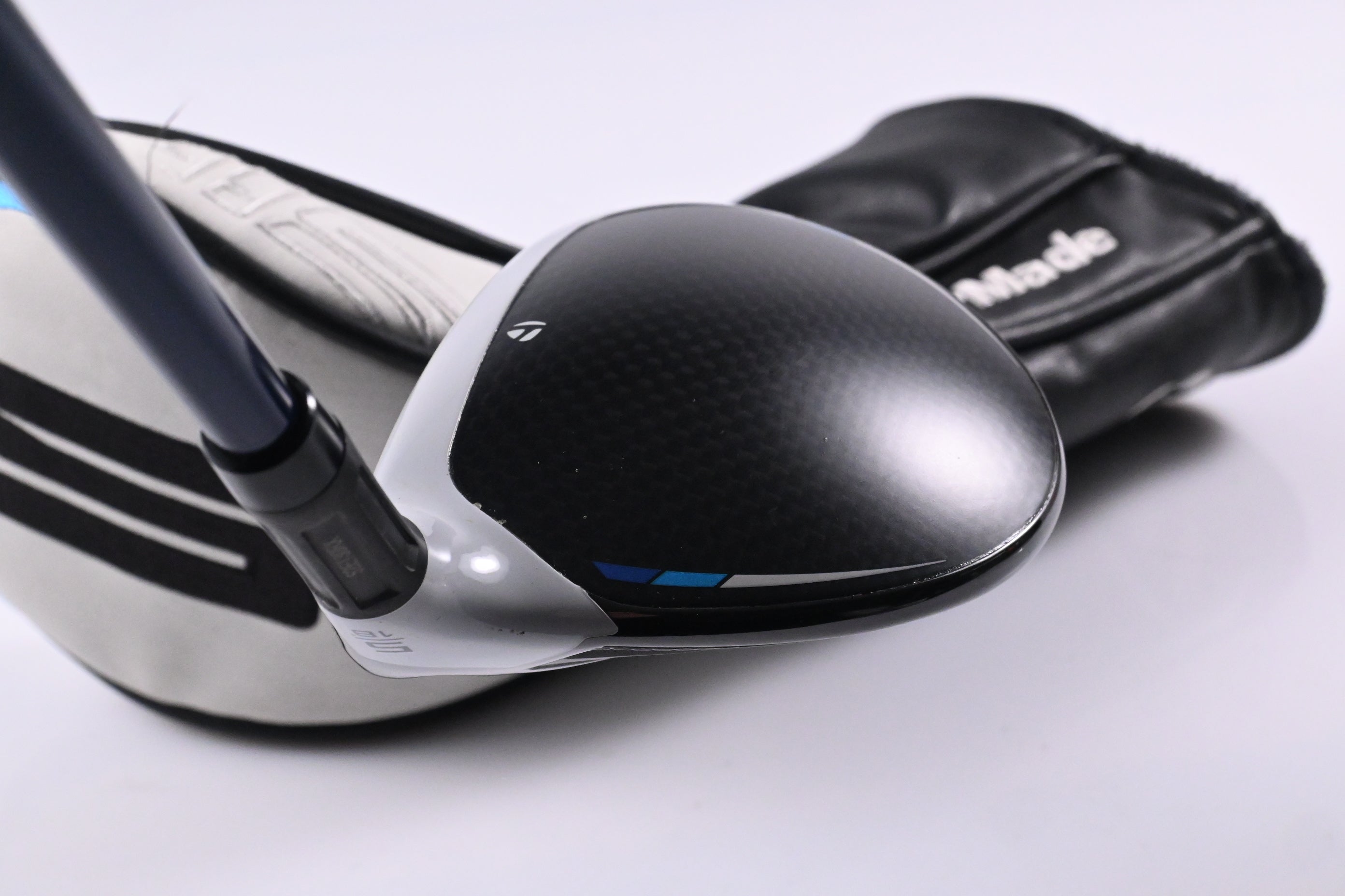 Taylormade SIM2 Max #5 Wood / 18 Degree / Regular Flex Ventus Blue 5 Shaft