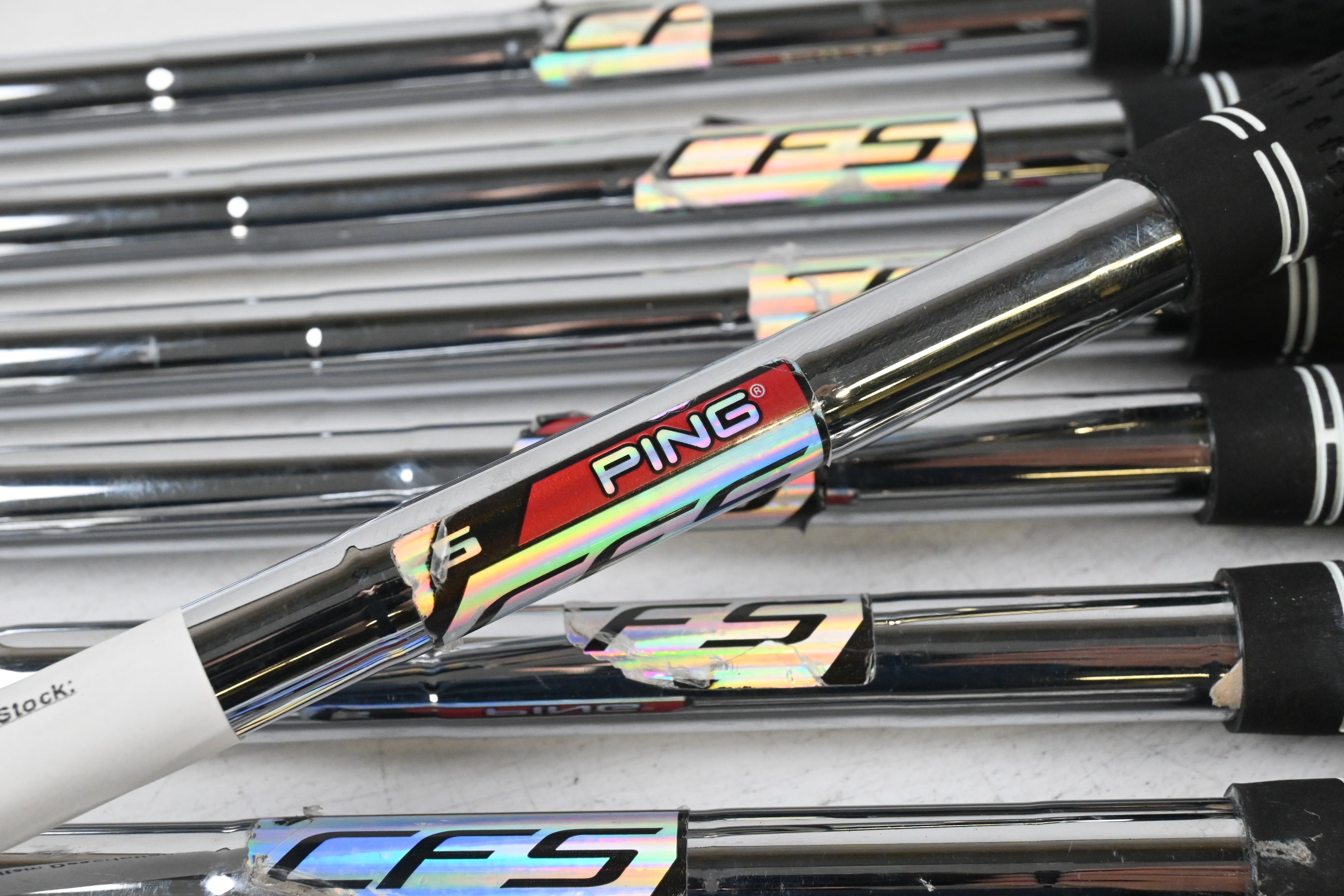 Ping G25 Irons / 4-PW+SW / Red Dot / Stiff Flex Ping CFS Shafts