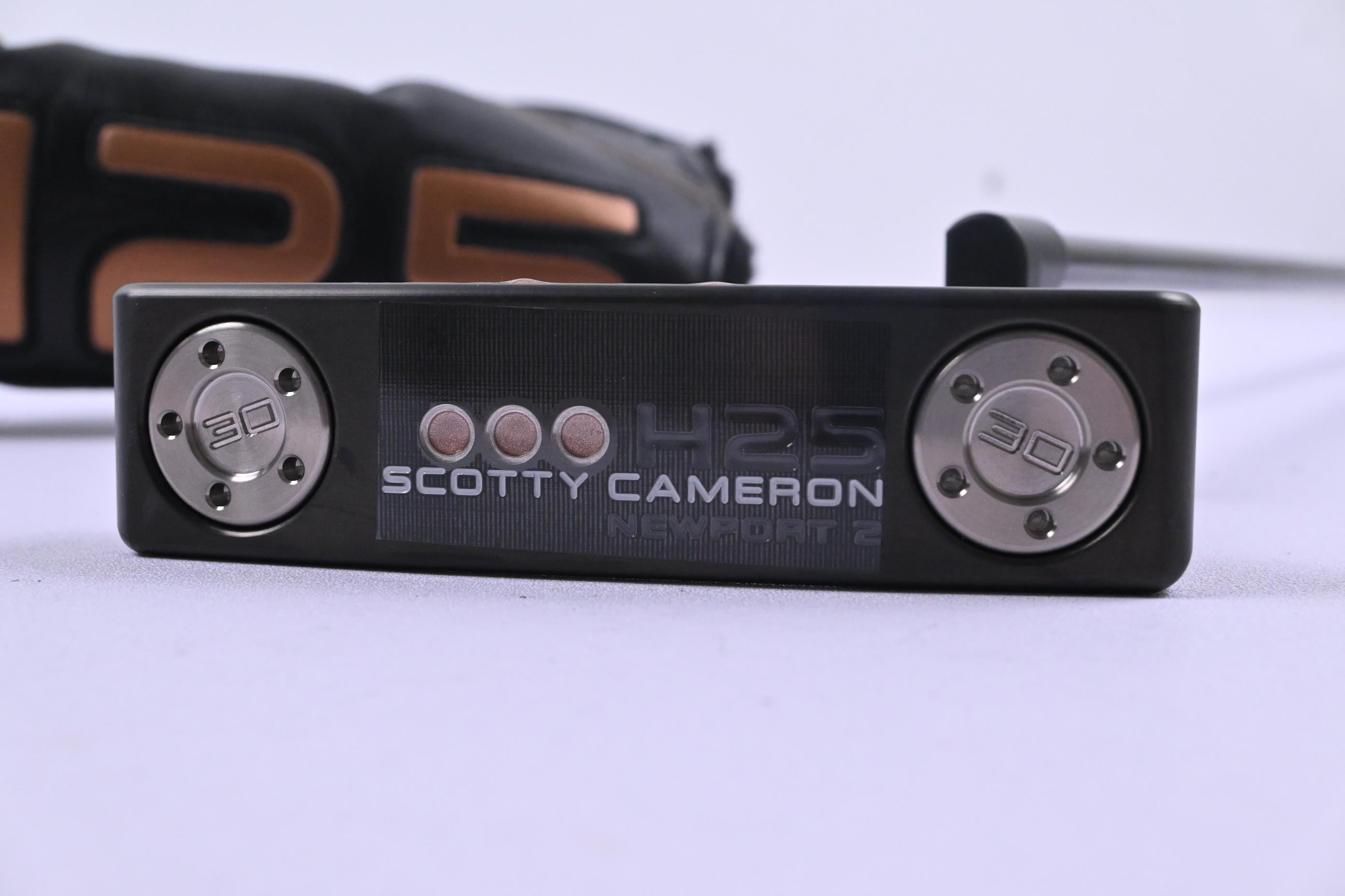 Scotty Cameron H25 Limited Teryllium Newport 2 Putter / 34.5 Inch