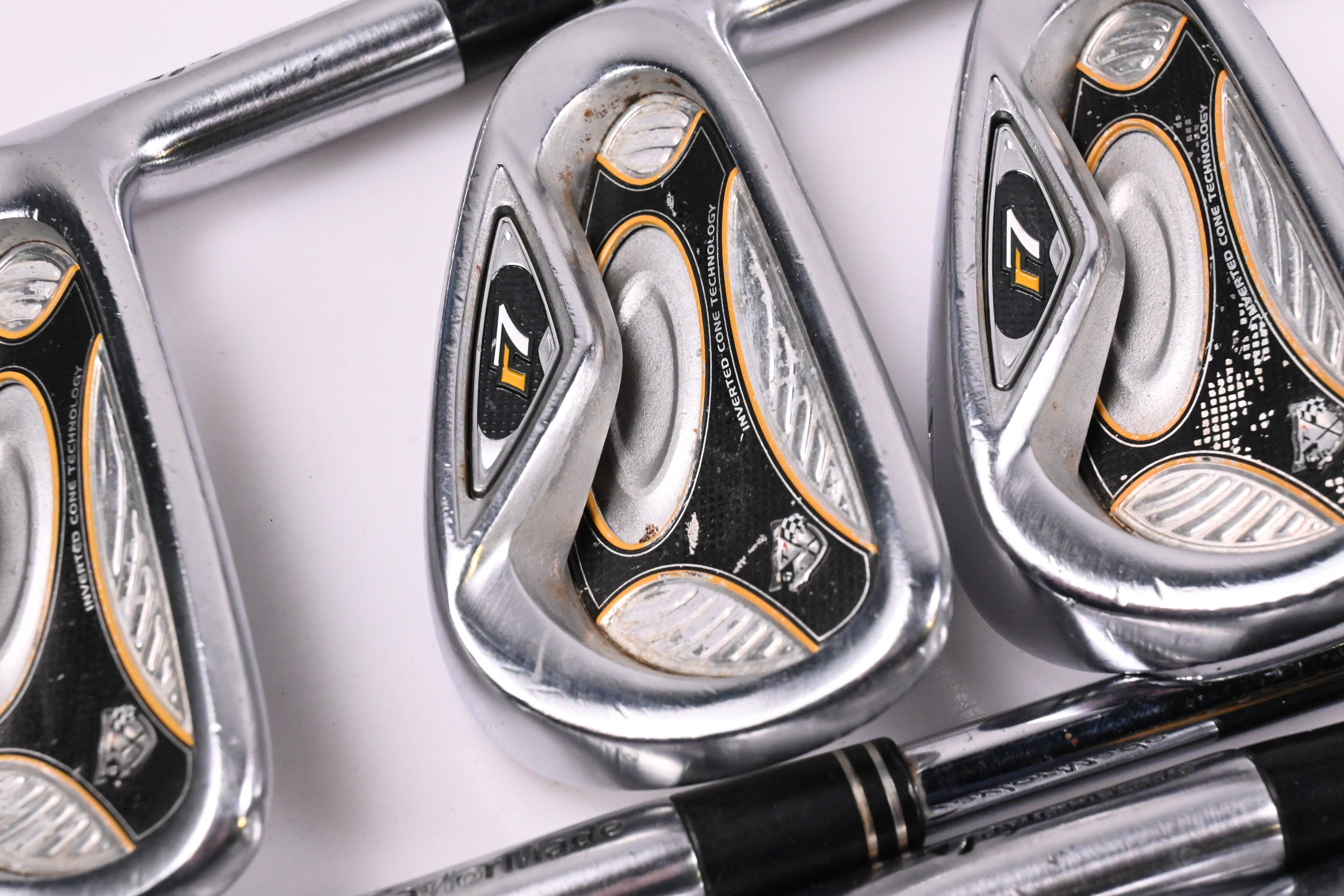 Taylormade R7 TP Irons / 5-PW / Stiff Flex Dynamic Gold SL S300U Shafts