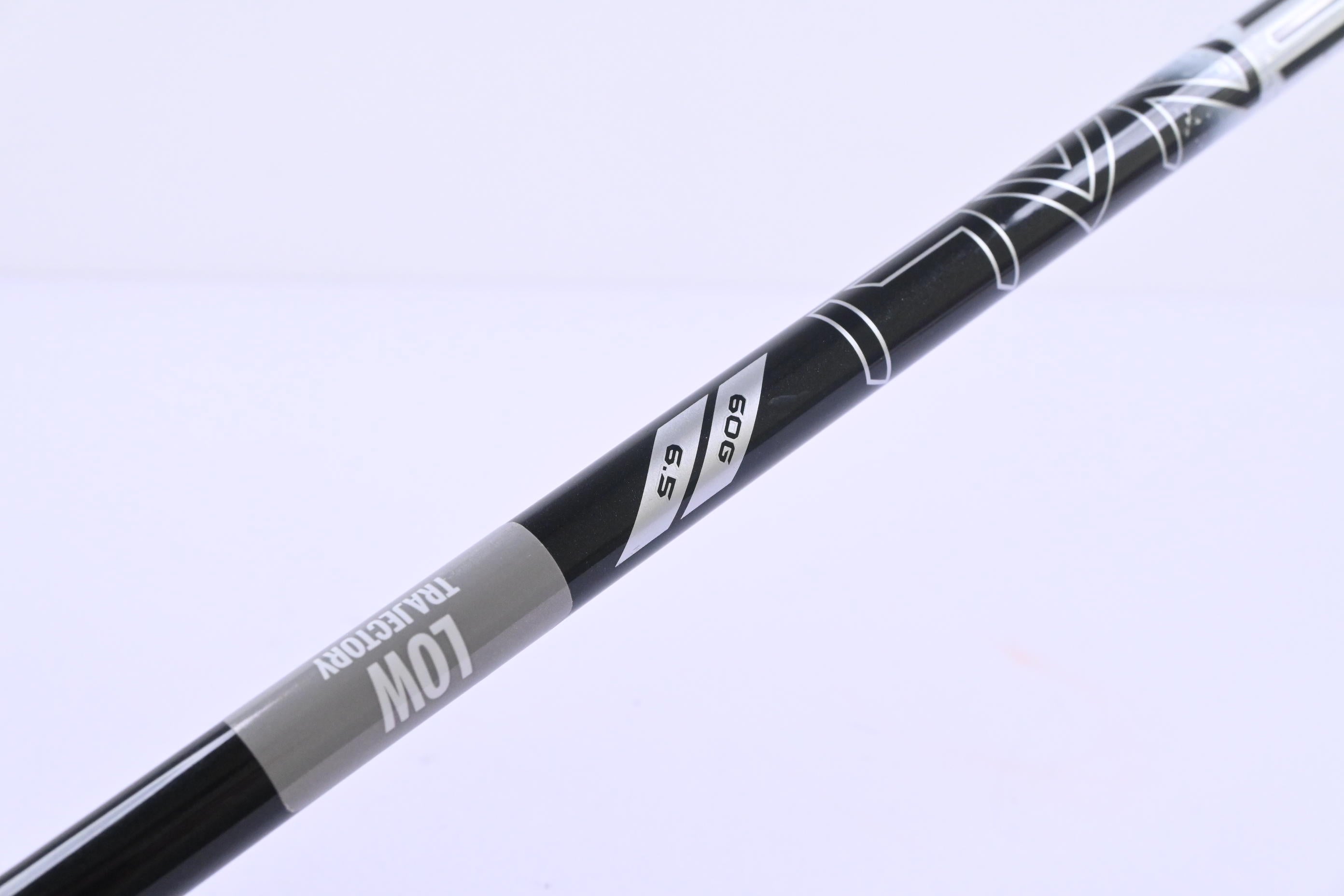 Wilson DYNAPWR 2025 Carbon Driver/ 9 Degree/ X-Flex Denali Frost Black 60 Shaft