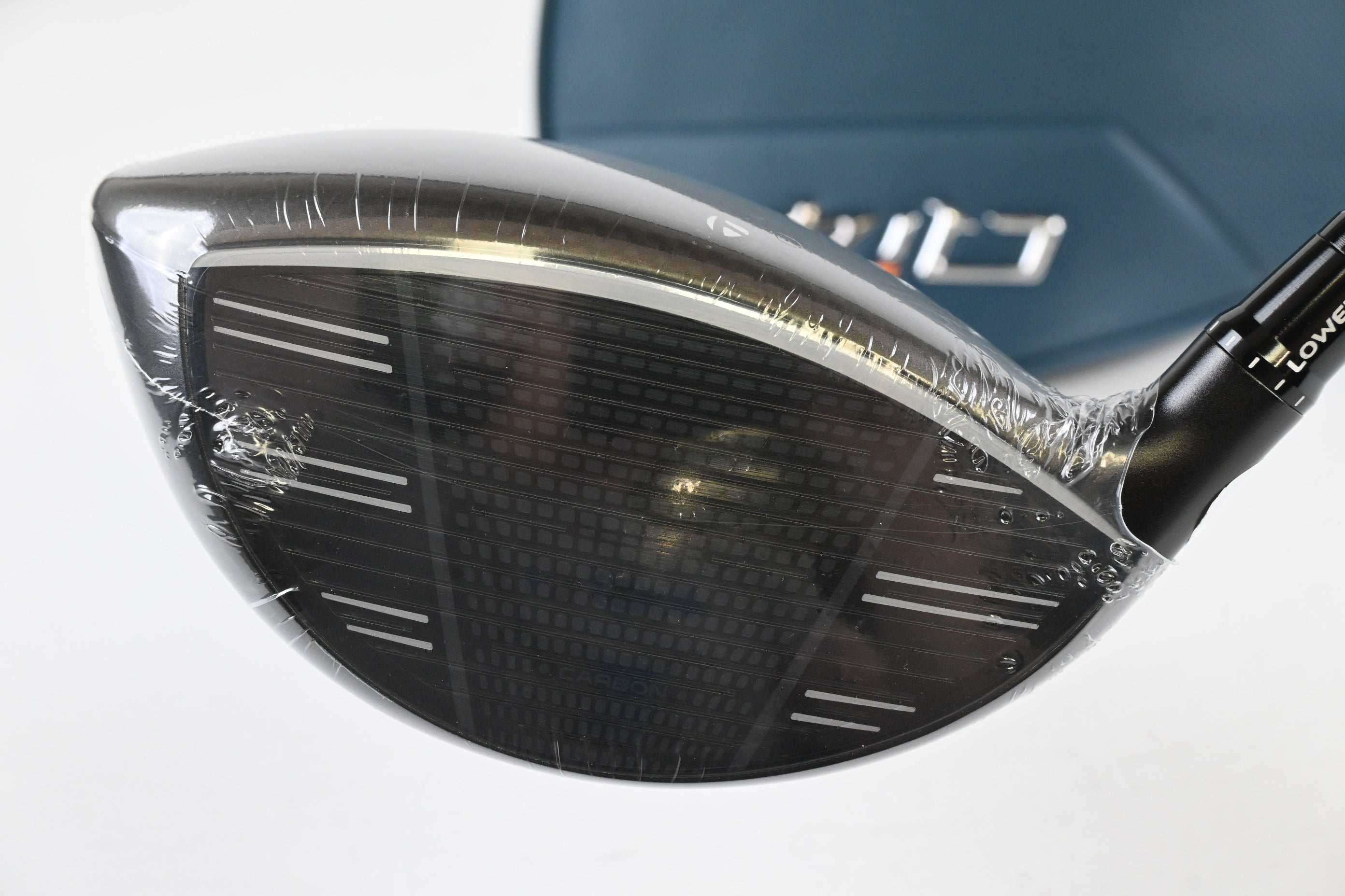 Taylormade Qi4D Max Driver / 10.5 Degree / Regular Flex Reax Blue 50 Shaft