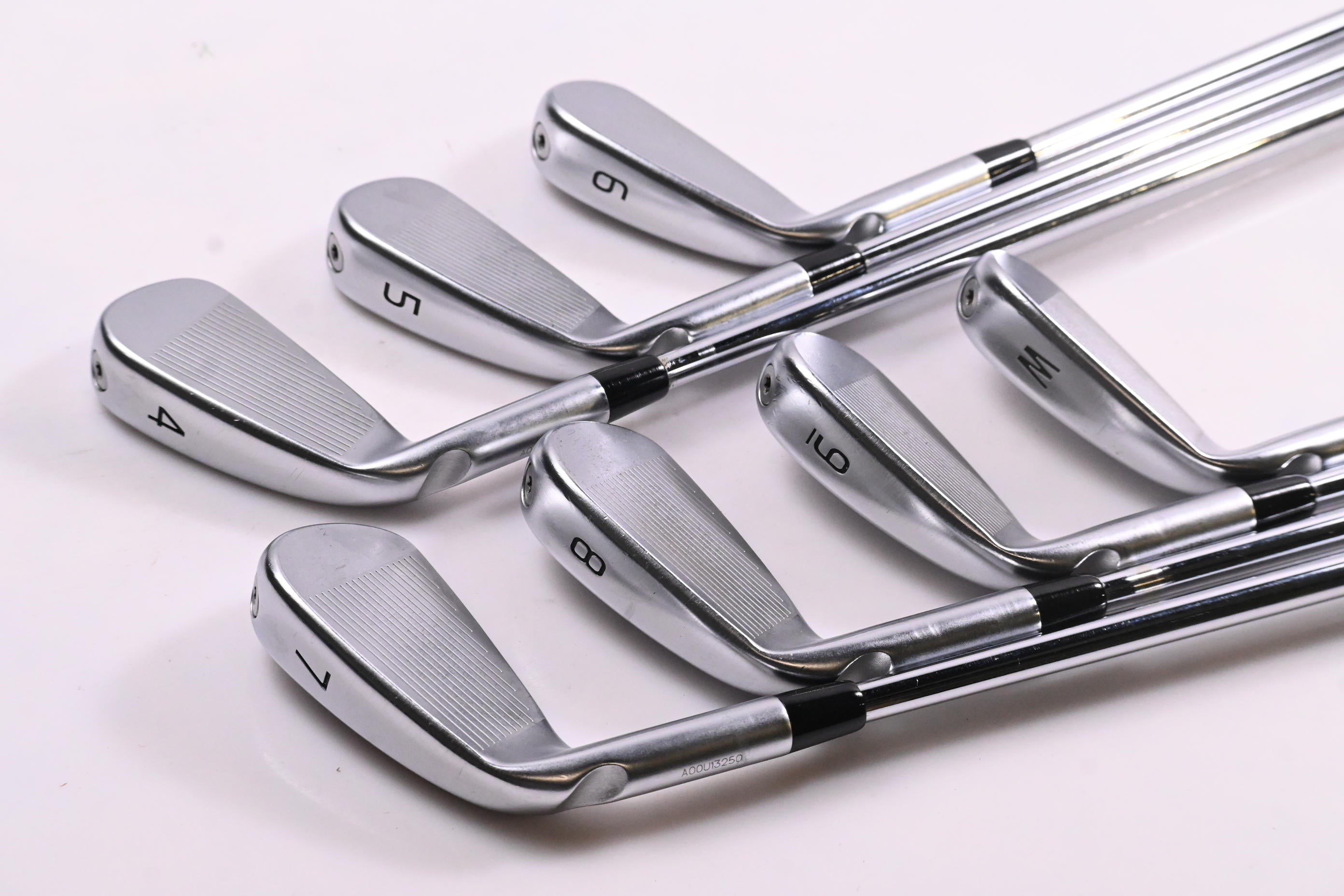 Ping i230 Irons / 4-PW / Blue Dot / X-Flex N.S.Pro Modus 3 120 Shafts