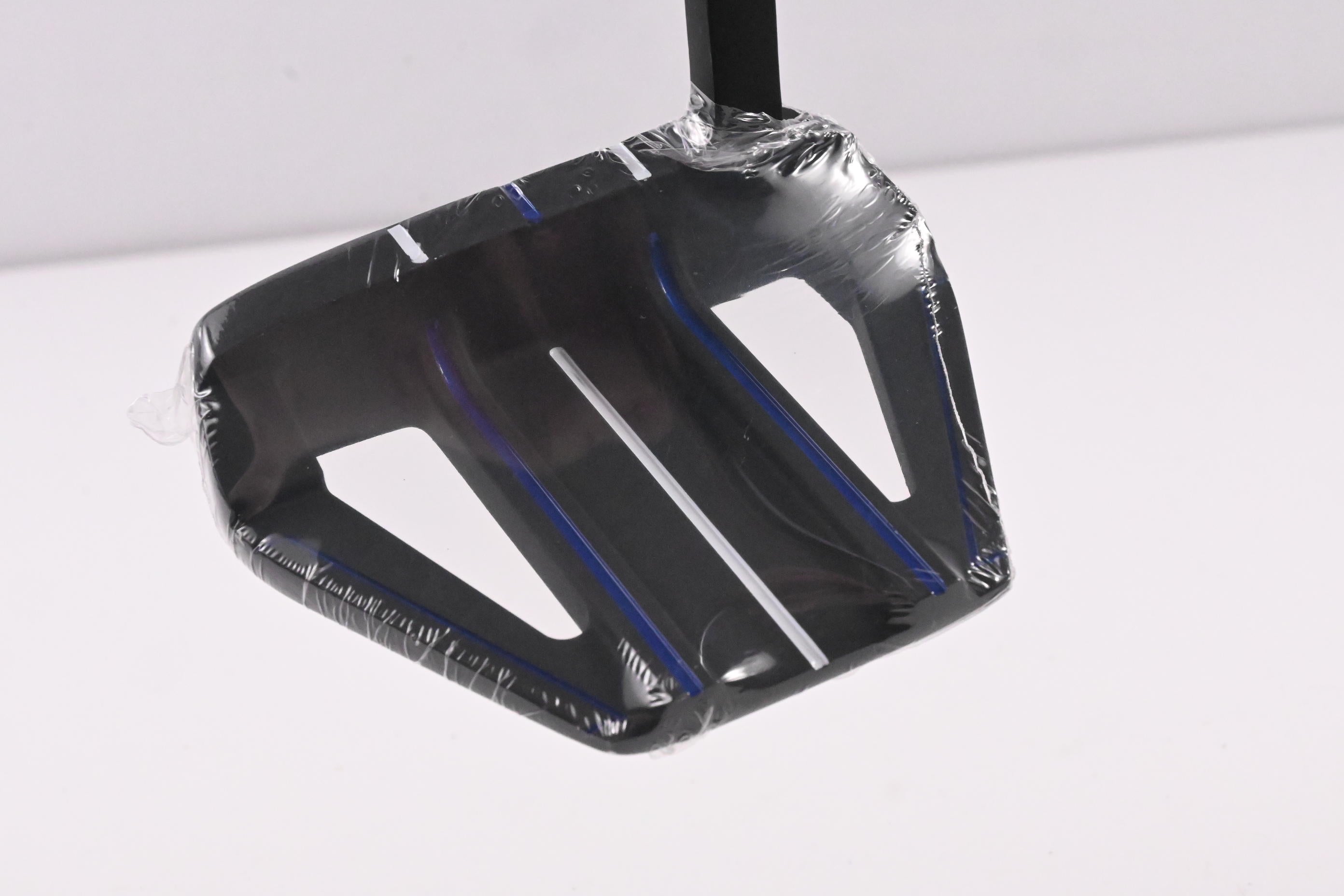 Left Hand Ben Hogan TX-682 Putter / 35 Inch
