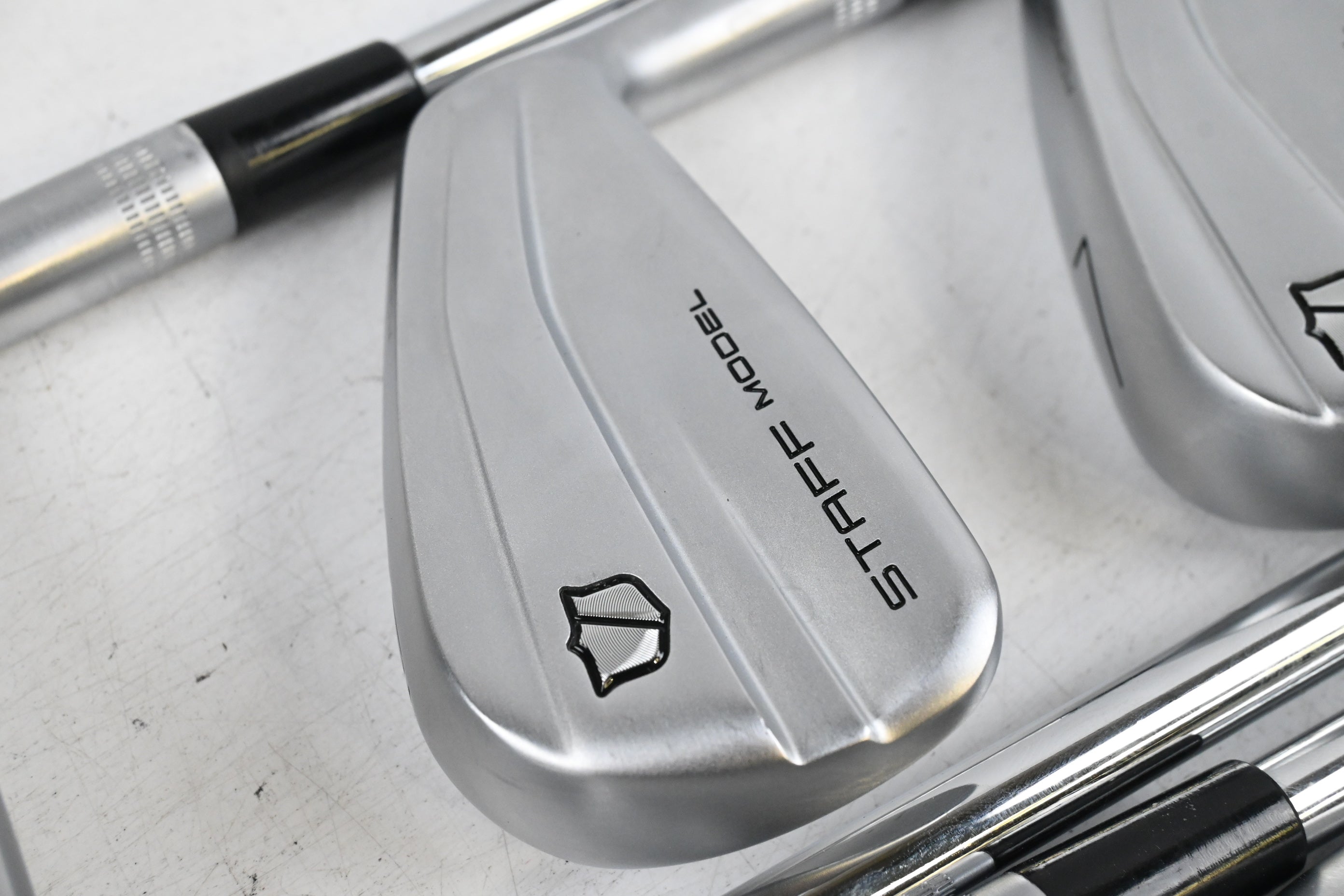 Wilson Staff Model XB Irons / 5-PW+GW / Stiff Flex N.S.Pro Modus3 Tour110 Shafts