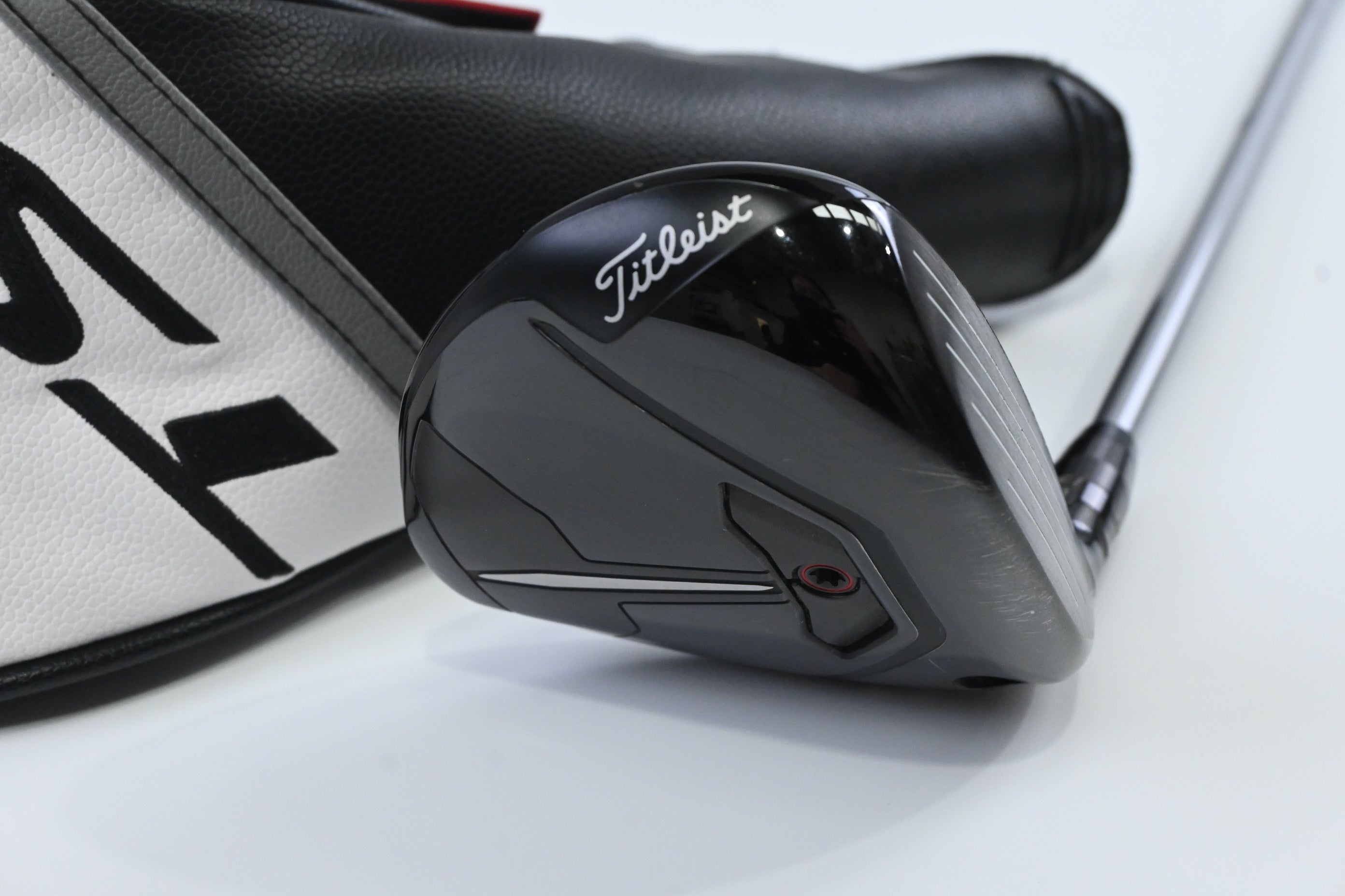 Titleist TSR2 #3 Wood / 15 Degree / X-Flex Tour AD UB-7 Shaft