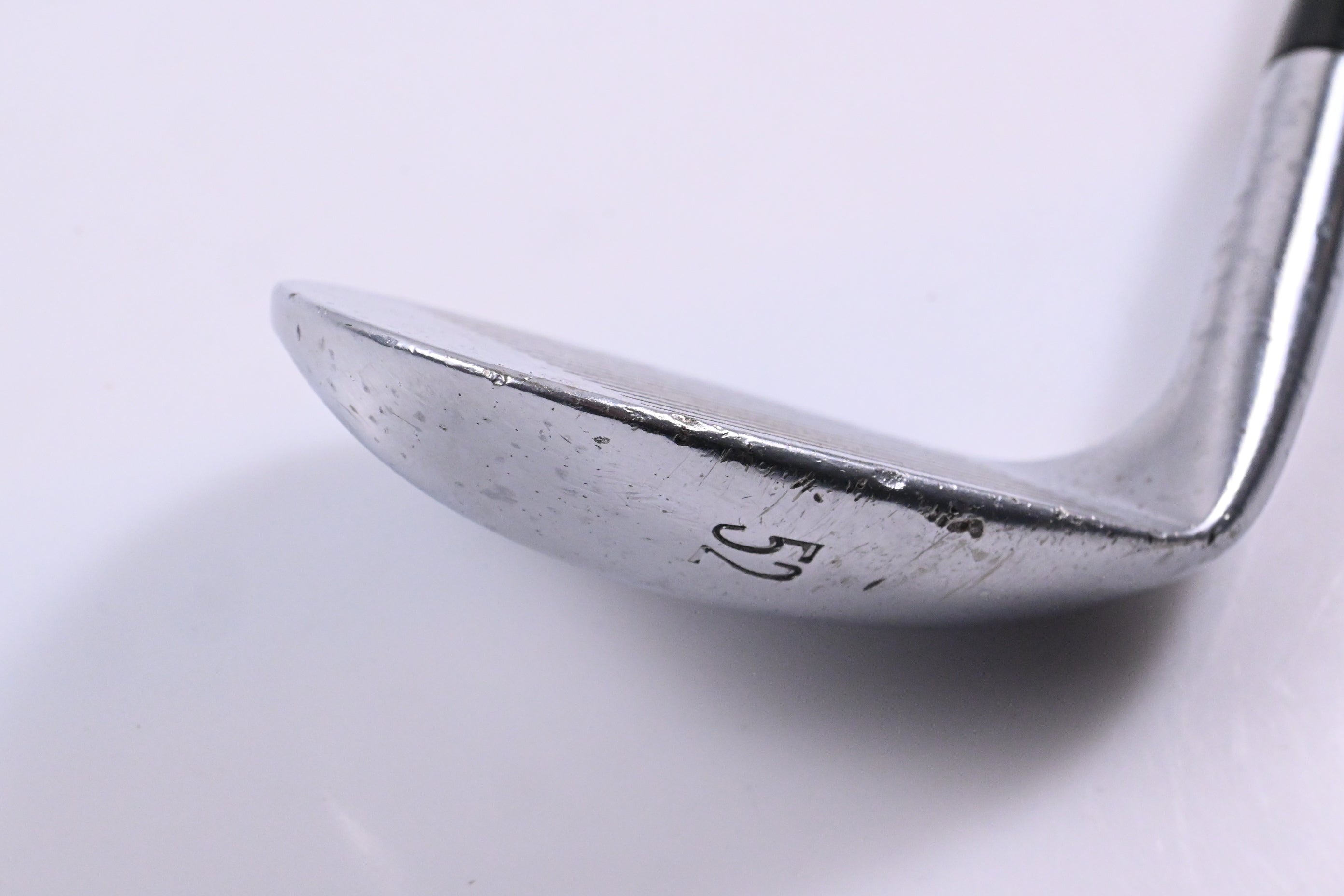 Mizuno Tour Style Gap Wedge / 52 Degree / Stiff Flex Dynamic Gold S400 Shaft
