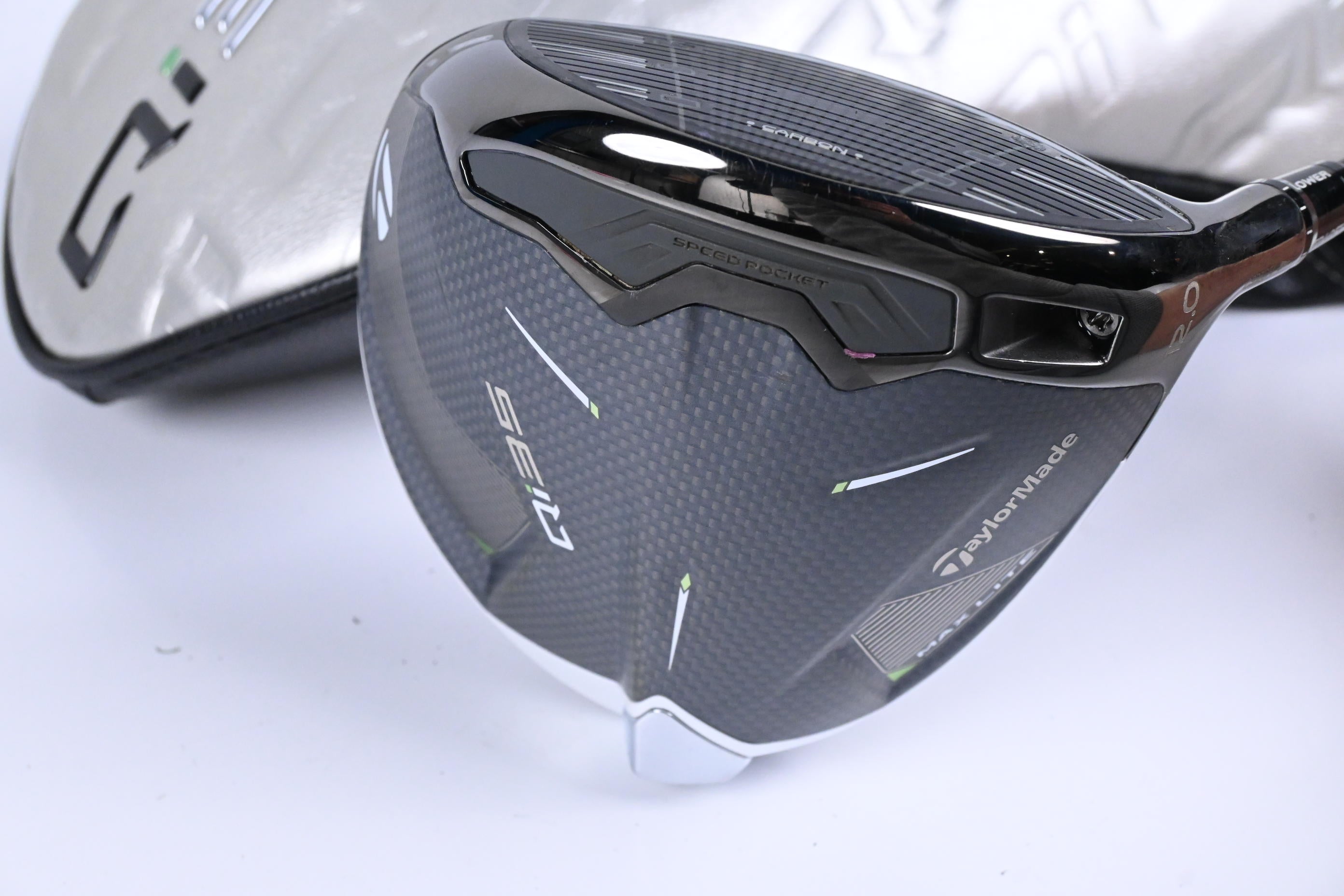 Taylormade Qi35 Max Lite Driver / 12 Degree / Regular Flex Fujikura Ventus Blue