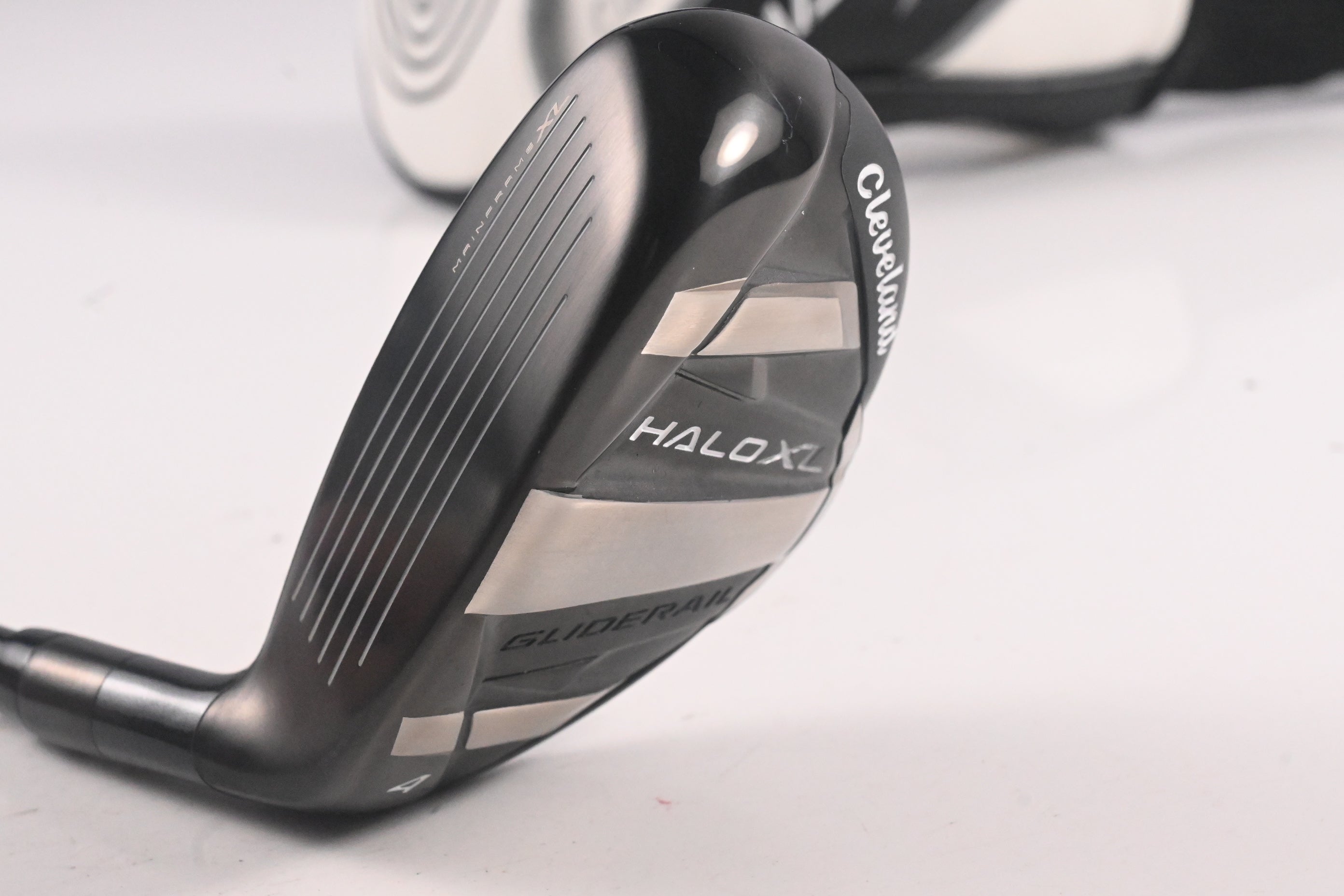 Left Hand Cleveland Halo XL #4 Hybrid / 21 Degree / Senior Flex Accra FX 3.0 100