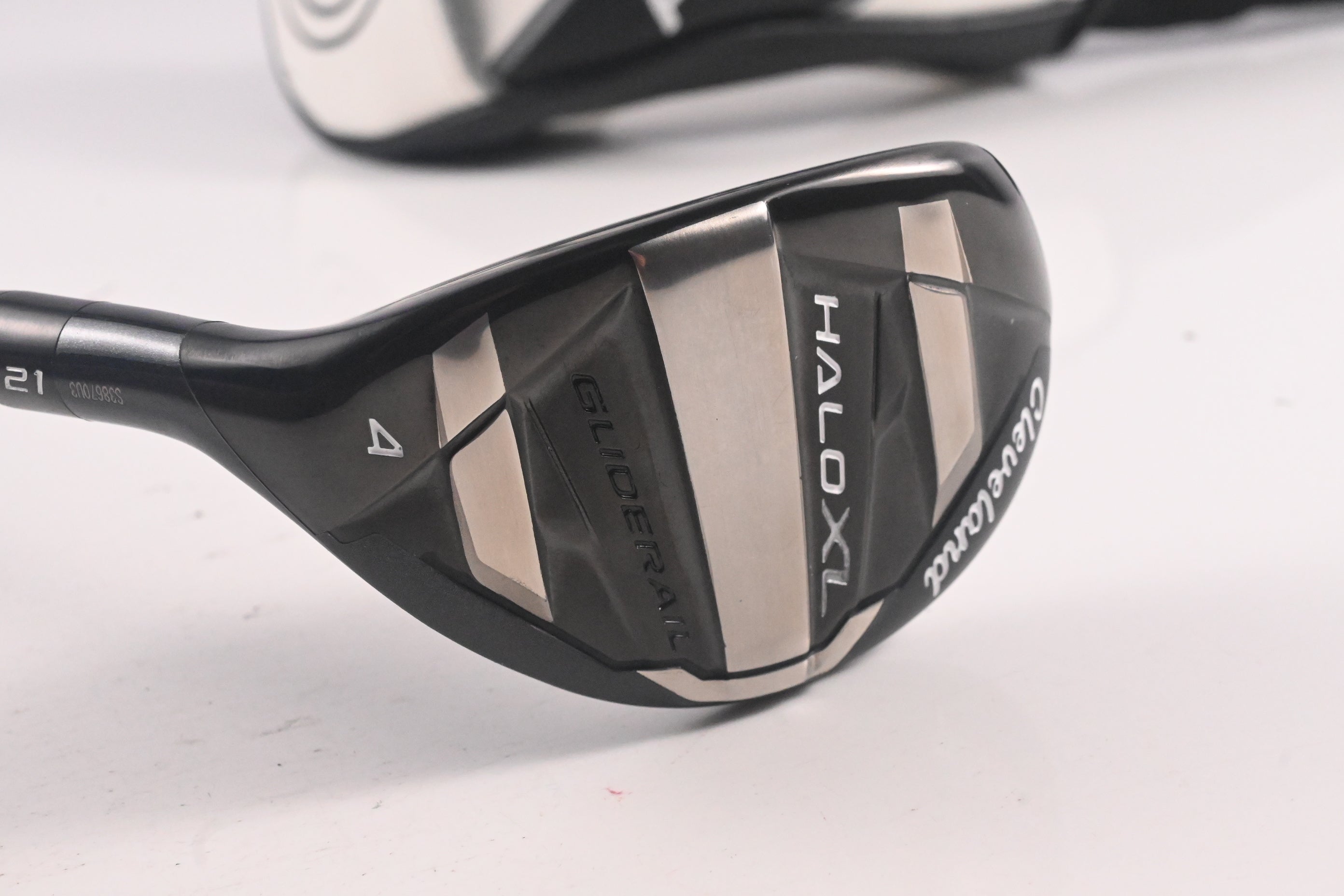 Left Hand Cleveland Halo XL #4 Hybrid / 21 Degree / Senior Flex Accra FX 3.0 100