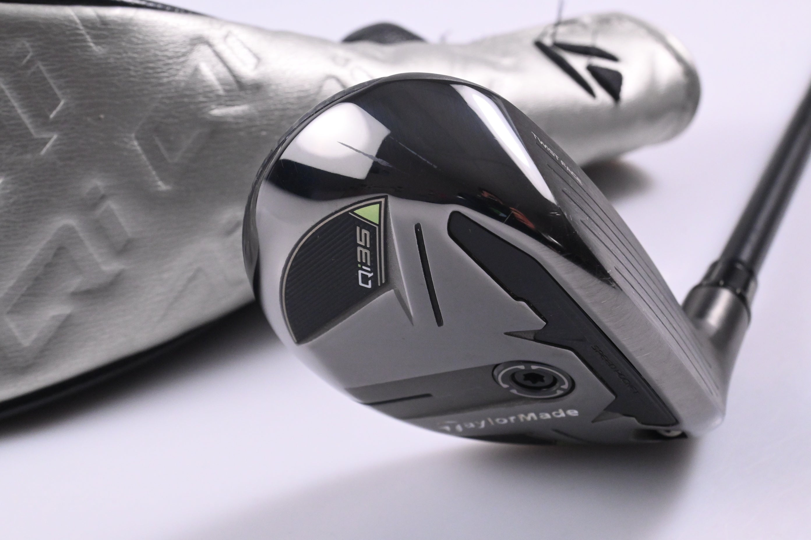 Taylormade Qi35 #4 Hybrid / 22 Degree / Regular Flex Fujikura Ventus Blue 6