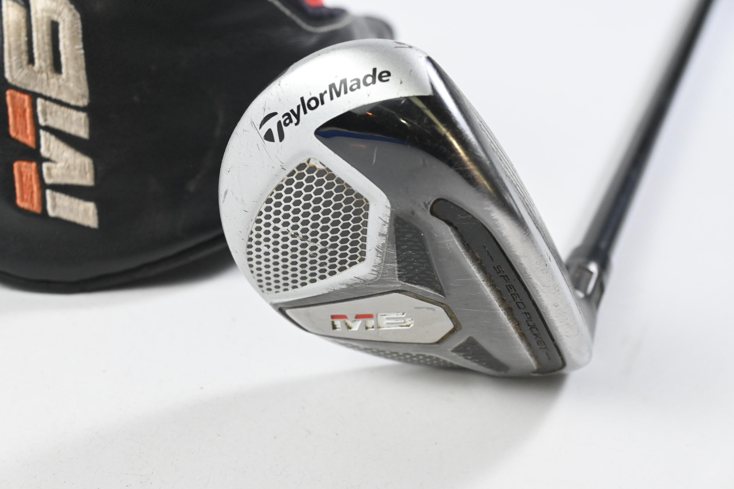 Taylormade M6 #4 Hybrid / 22 Degree / Stiff Flex Fujikura Atmos Orange 7 Shaft