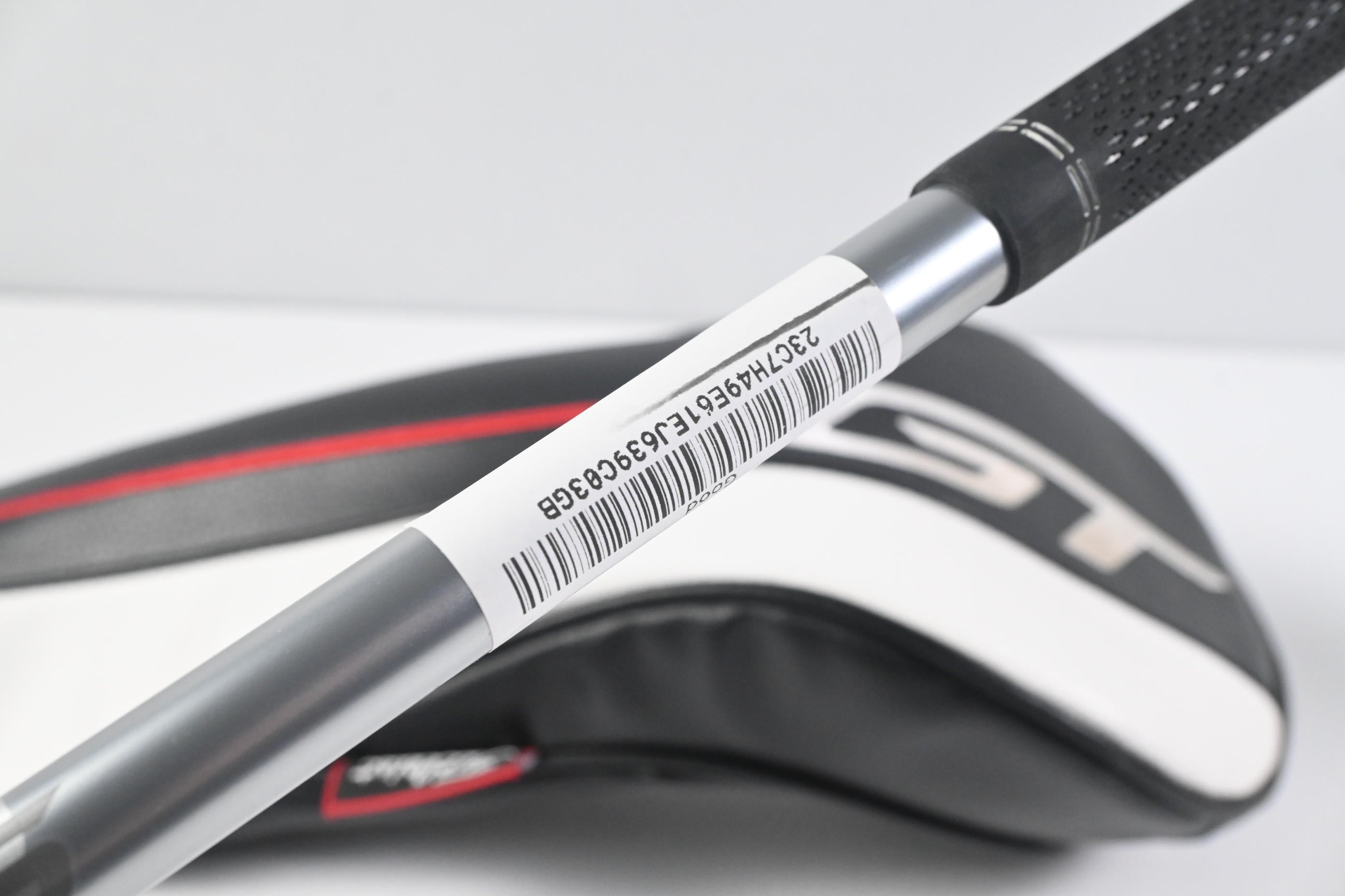 Titleist GT2 Driver / 9 Degree / Regular Flex Air Speeder 40 Shafts