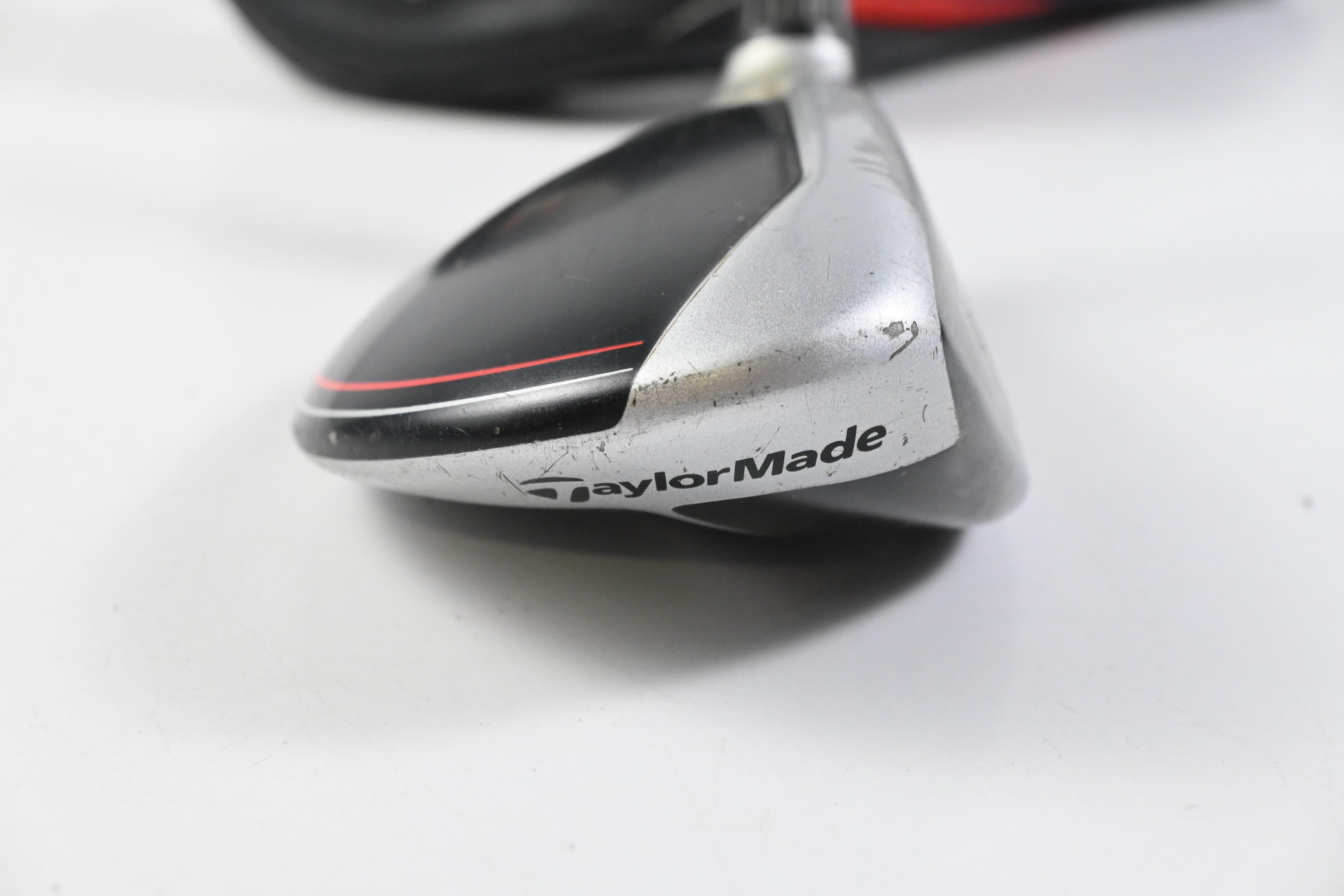 Taylormade M6 #4 Hybrid / 22 Degree / Stiff Flex Fujikura Atmos Orange 7 Shaft