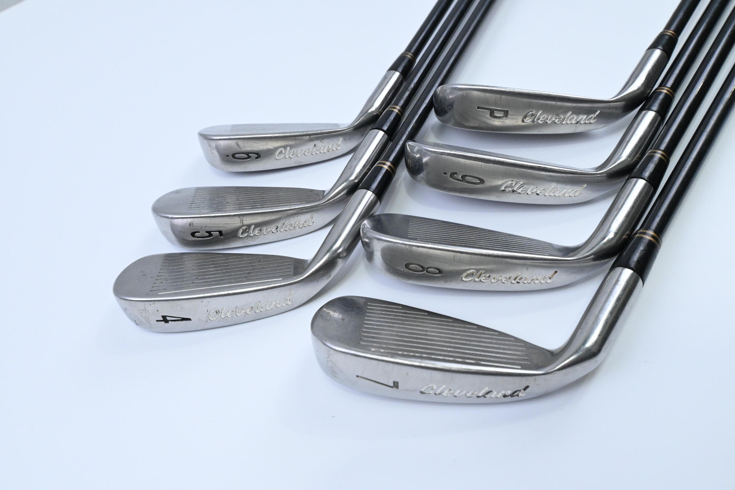 Cleveland TA5 Irons / 4-PW / Regular Flex Cleveland Tour Action Shafts