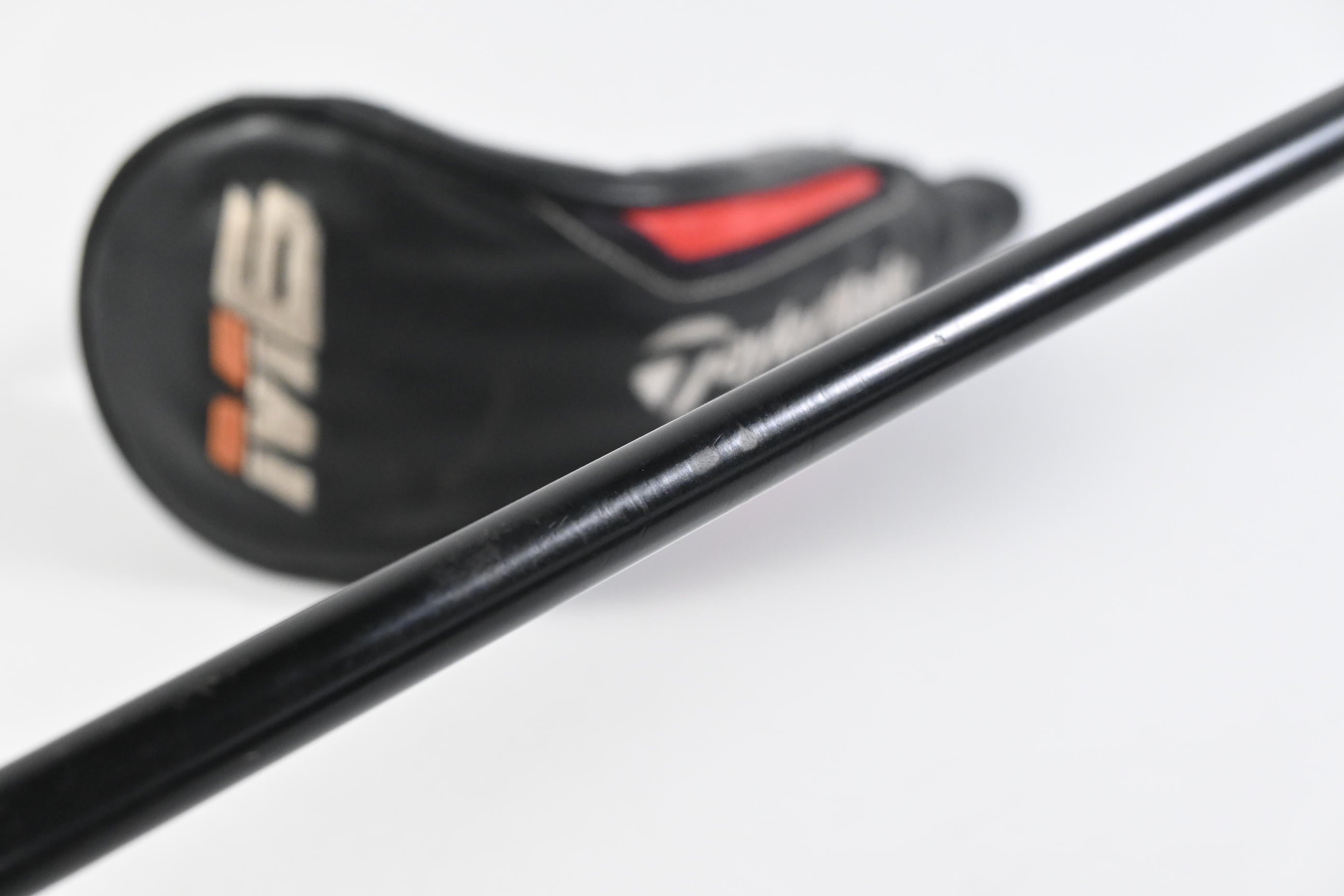 Taylormade M6 #4 Hybrid / 22 Degree / Stiff Flex Fujikura Atmos Orange 7 Shaft