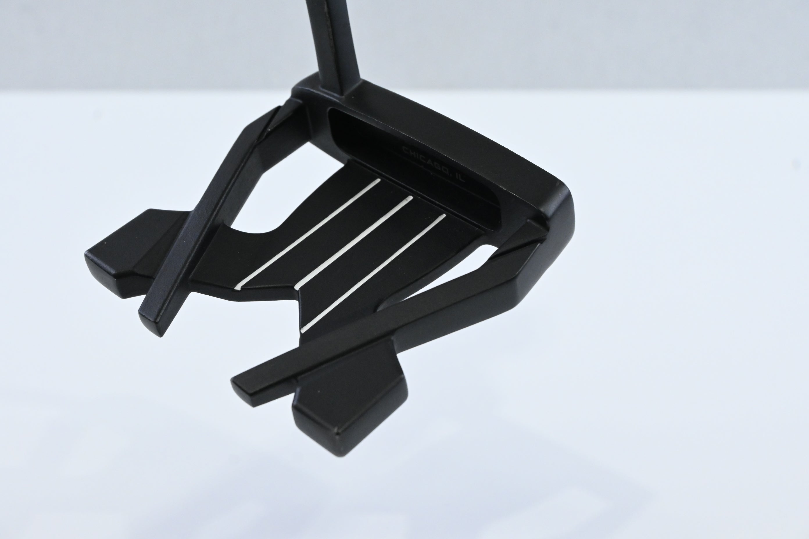Wilson Infinite Buckingham 2024 Putter / 34 Inch