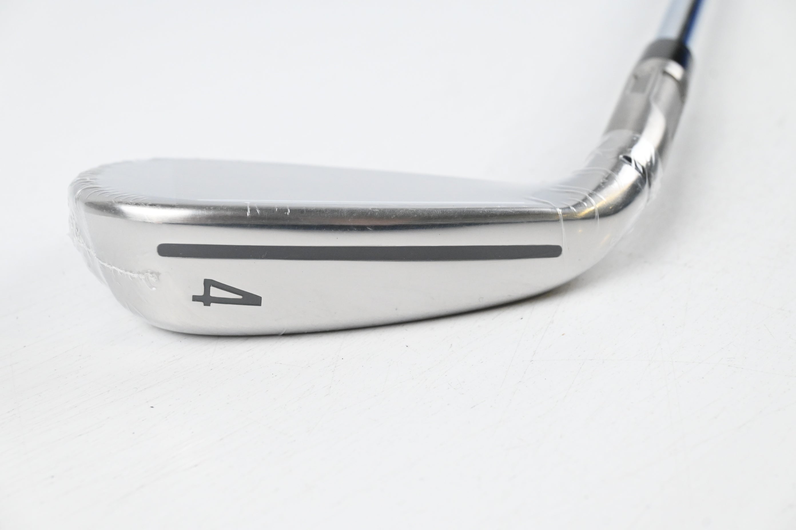 Taylormade SIM2 Max #4 Iron / 19 Degree / Regular Flex KBS MAX MT 85 Shaft