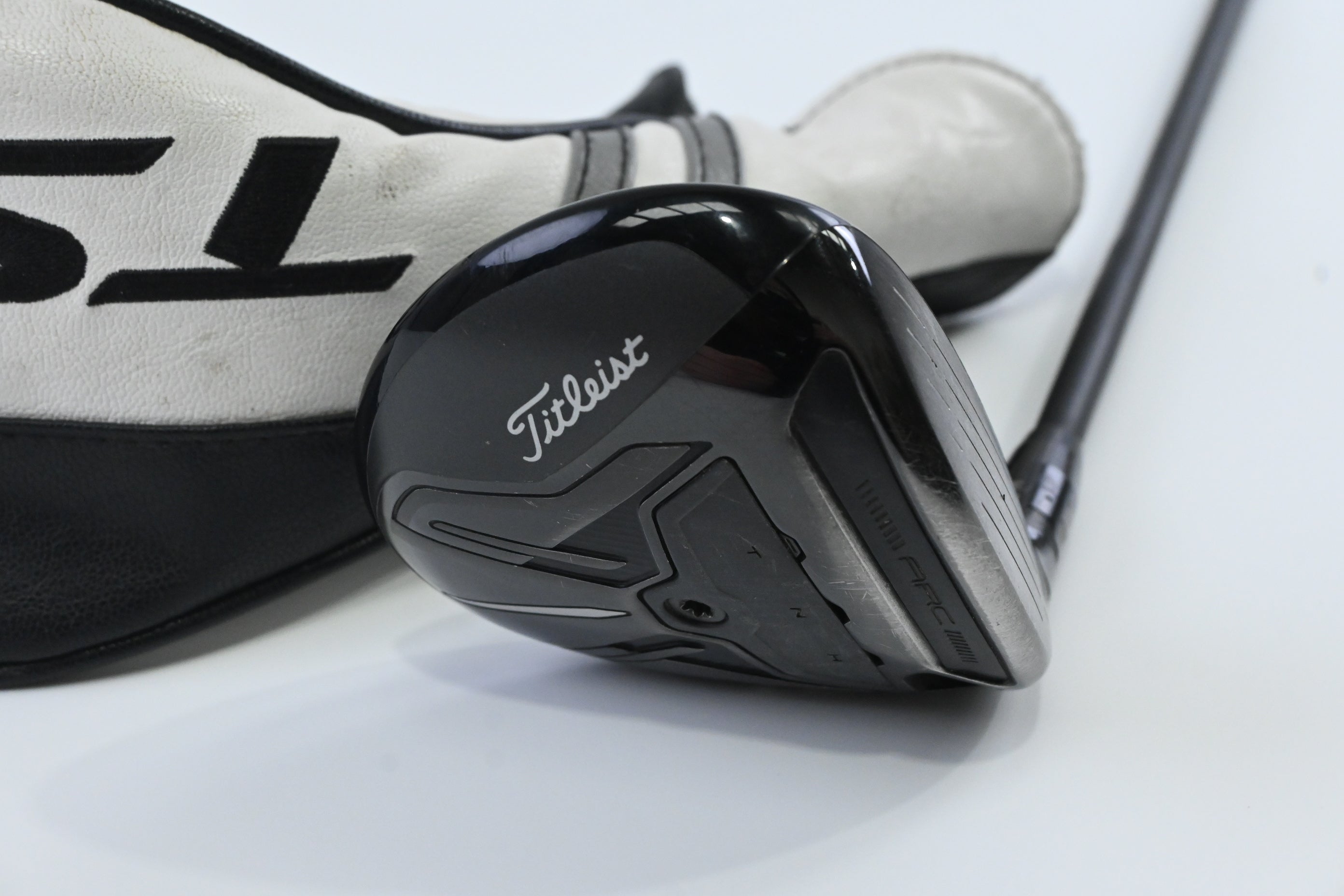 Titleist TSi3 #3 Wood / 15 Degree / Regular Flex Kuro Kage Black 55 Shaft