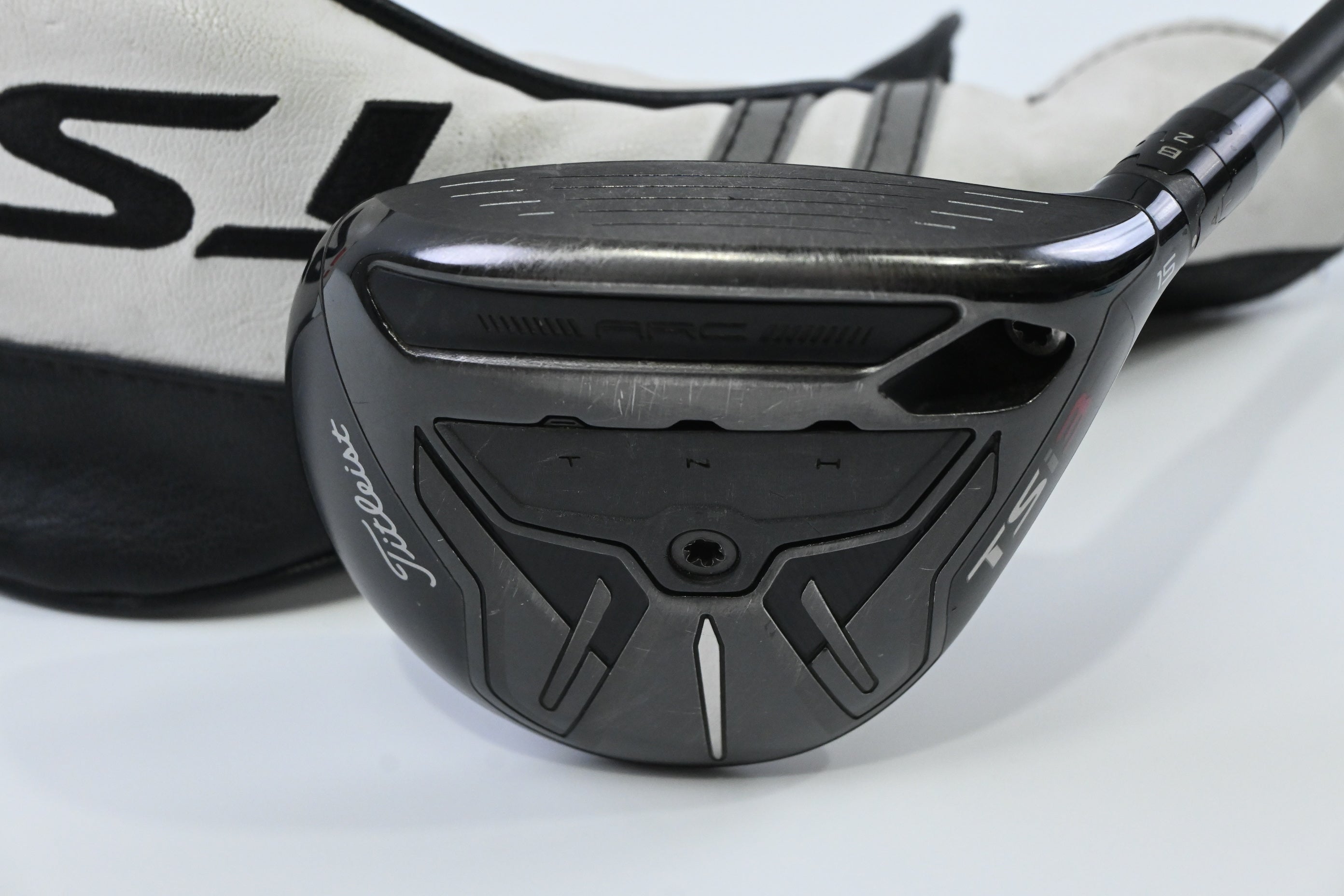 Titleist TSi3 #3 Wood / 15 Degree / Regular Flex Kuro Kage Black 55 Shaft