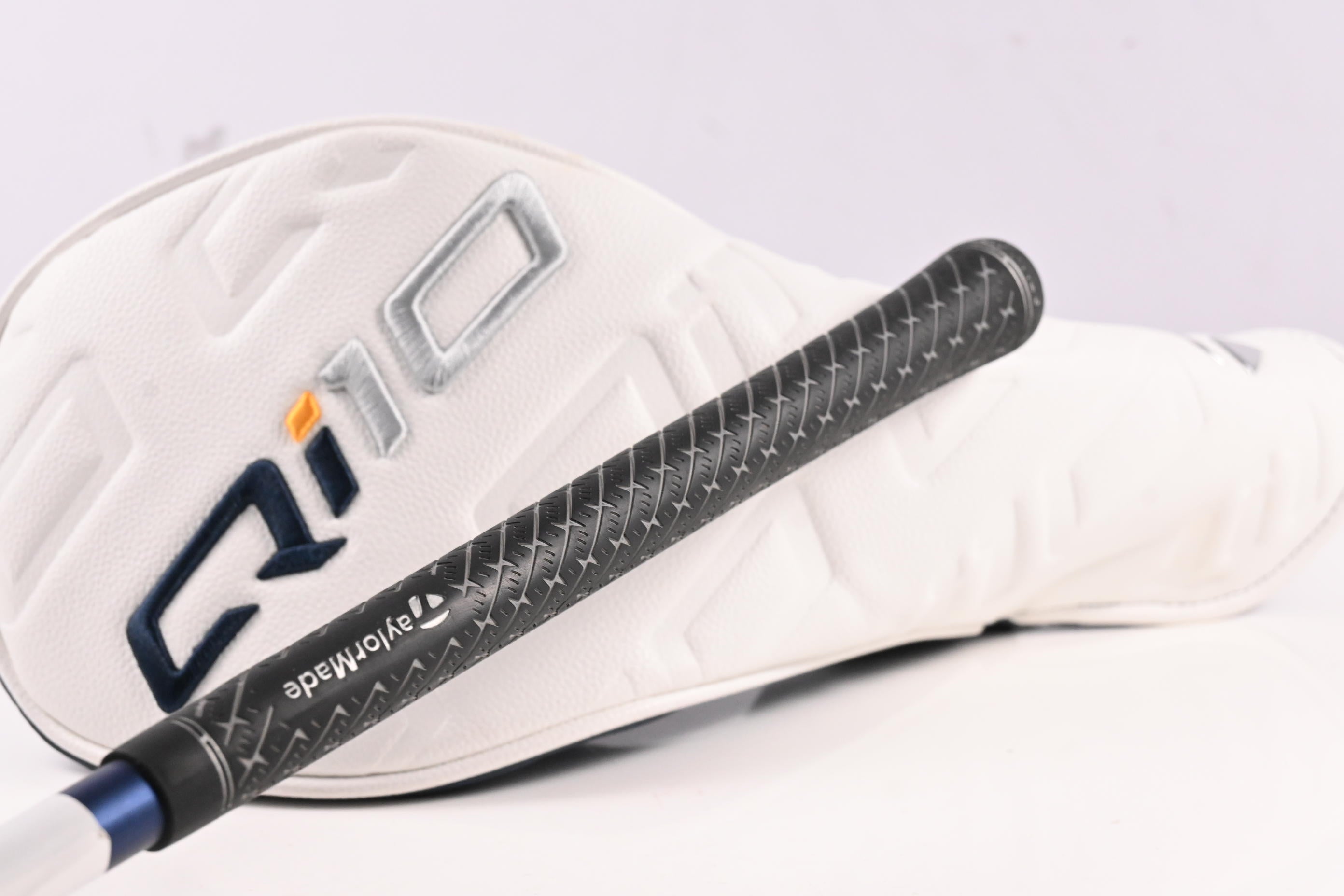 Taylormade Qi10 Driver / 9 Degree / Regular Flex Ventus Blue 5 Shaft