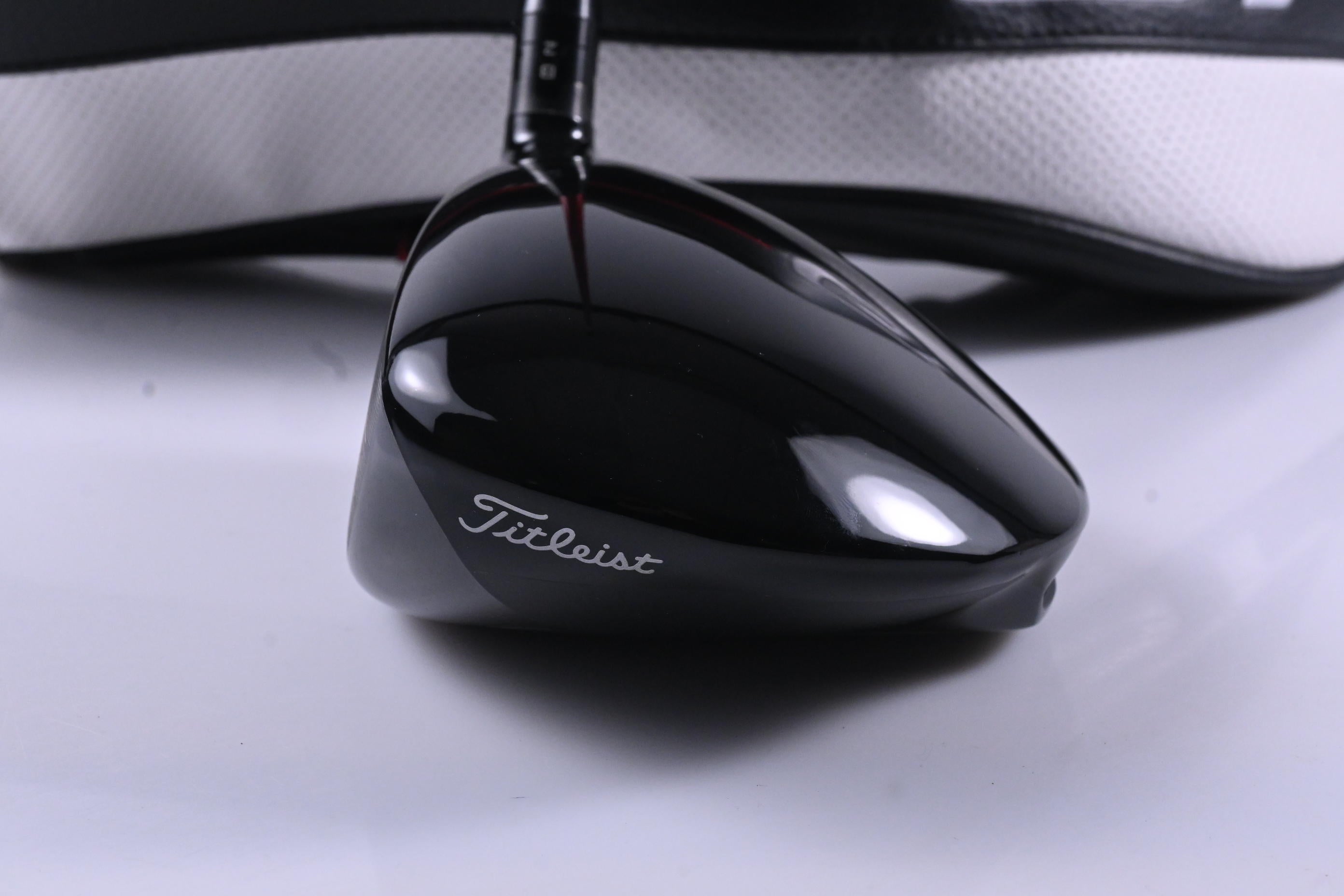 Left Hand Titleist GT4 Driver / 9 Degree / Regular Flex Denali Red 50 Shaft