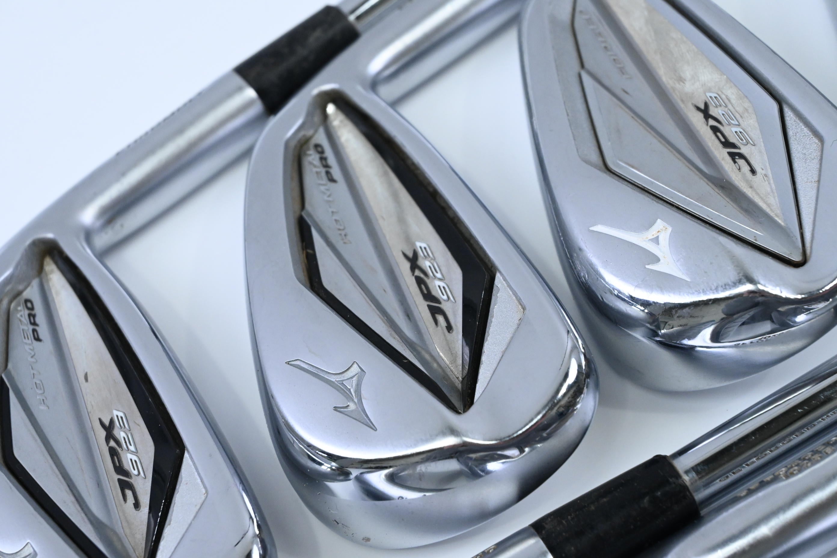 Mizuno JPX 923 Forged/Pro Combo Irons / 4-PW+GW / Stiff Flex NS Pro Modus3 120