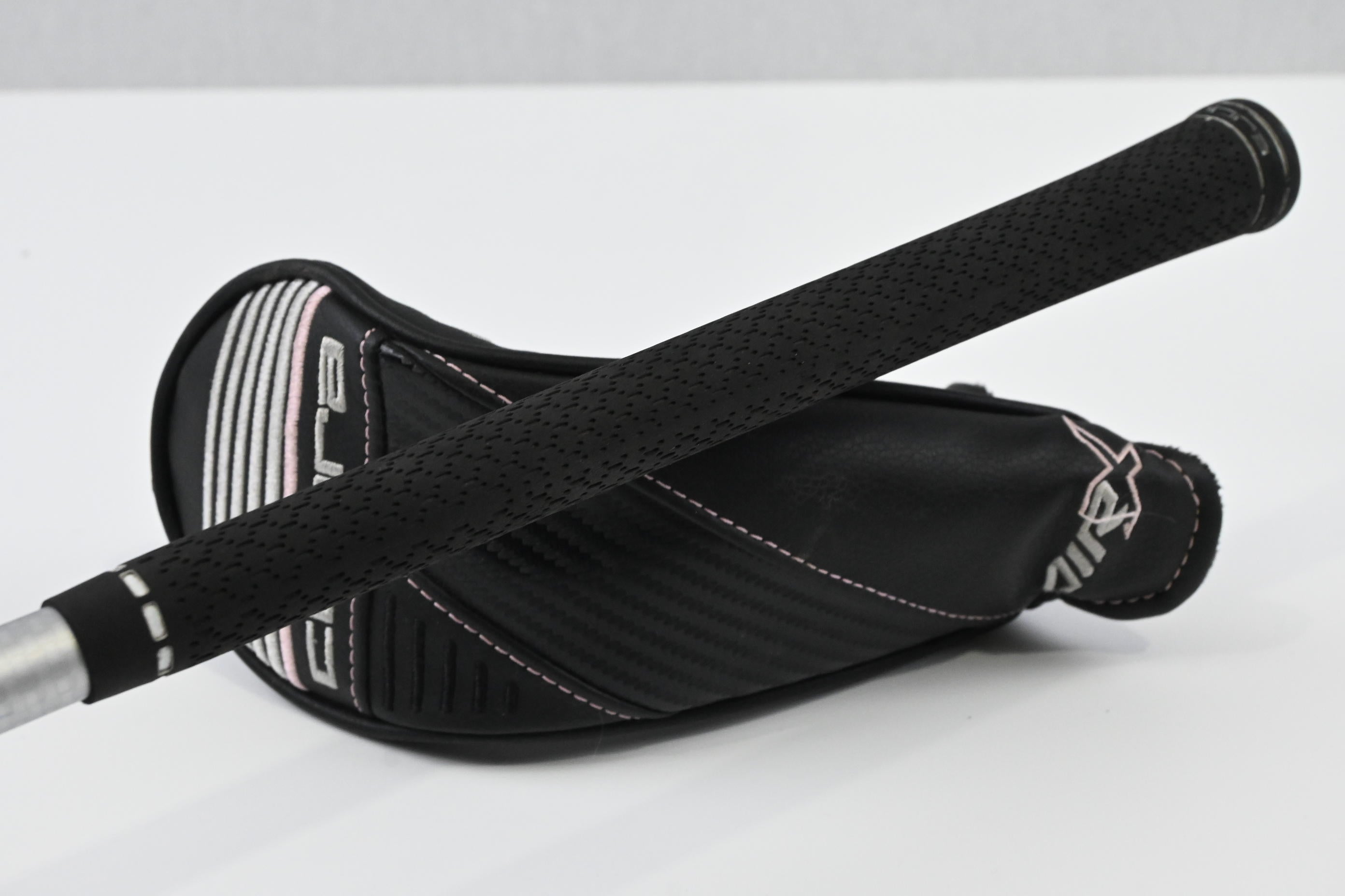 Ladies Cobra Air-X #6 Hybrid / 29 Degree / Ladies Flex Cobra Ultralite 45