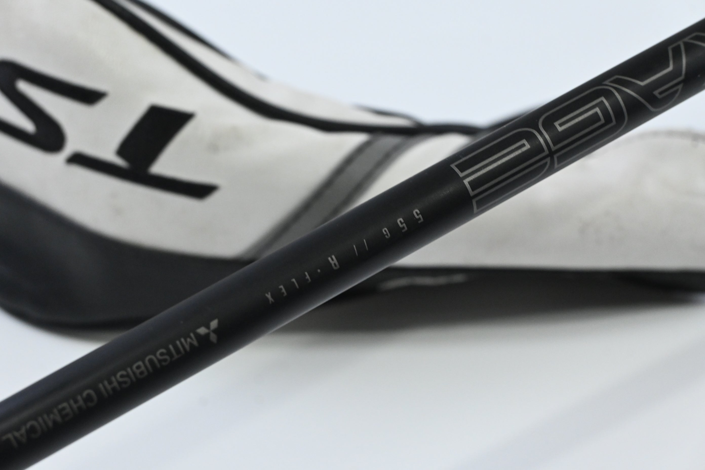 Titleist TSi3 #3 Wood / 15 Degree / Regular Flex Kuro Kage Black 55 Shaft