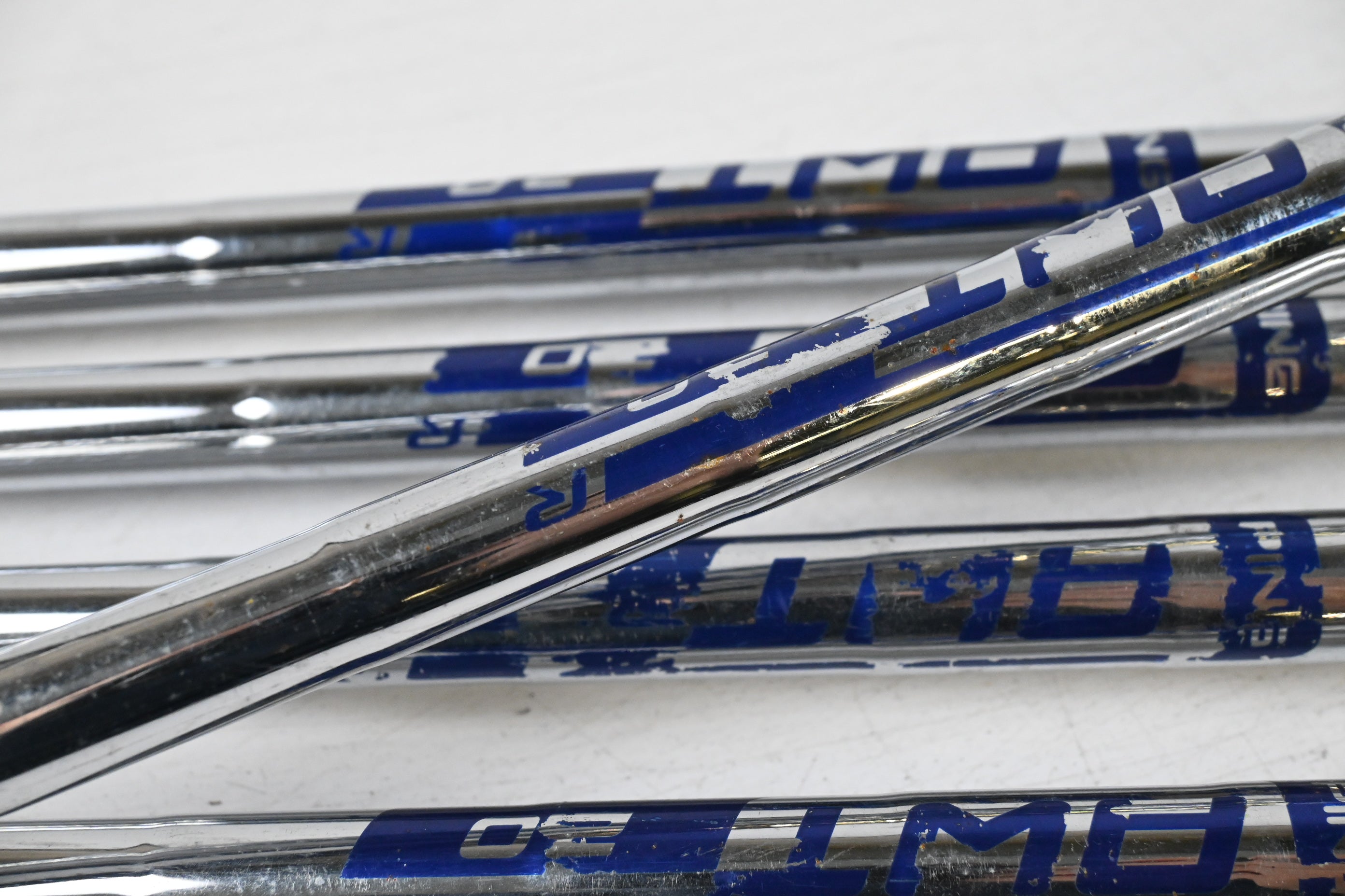Ping G Series Irons / 5-9i / Yellow Dot / Regular Flex Ping AWT 2.0 Shafts