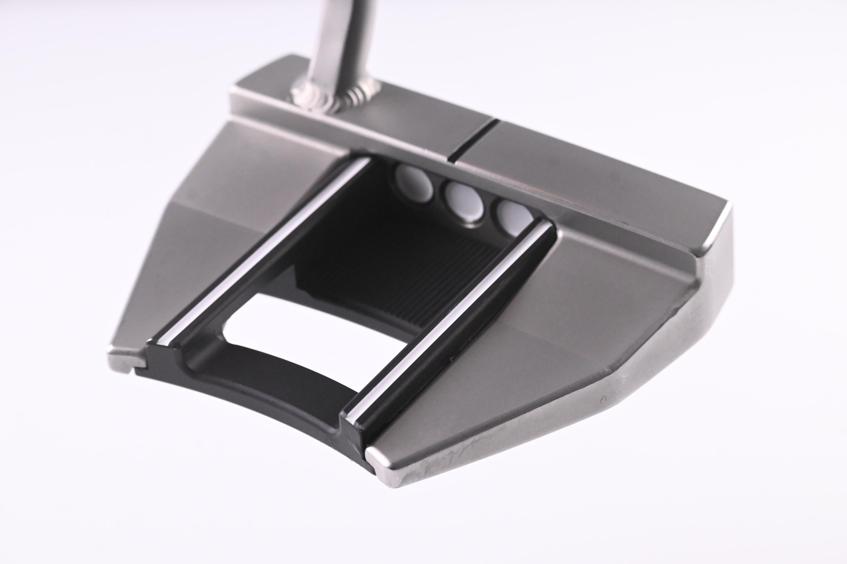 Scotty Cameron Circle T Futura TM5 Tour Only Weld Neck Putter / 34 Inch