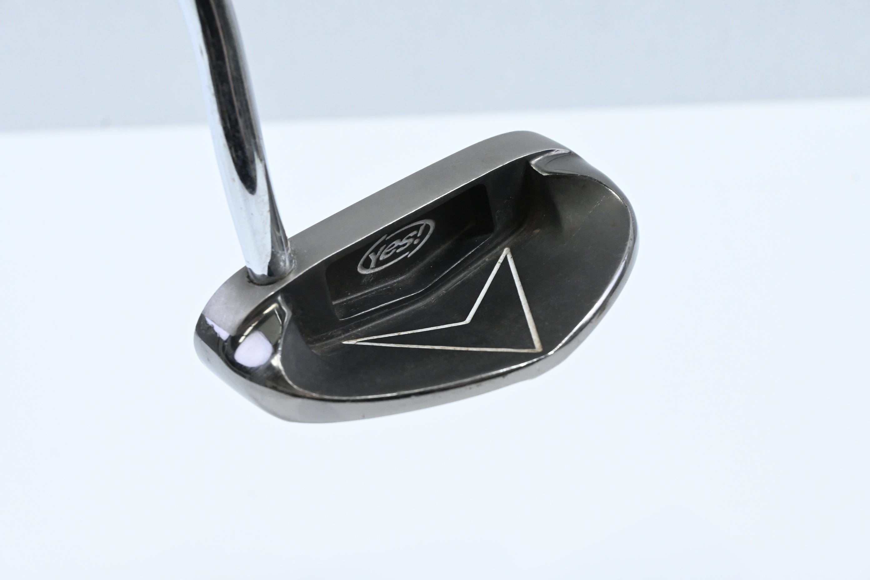 Yes! C-Groove Victoria Putter / 34 Inch